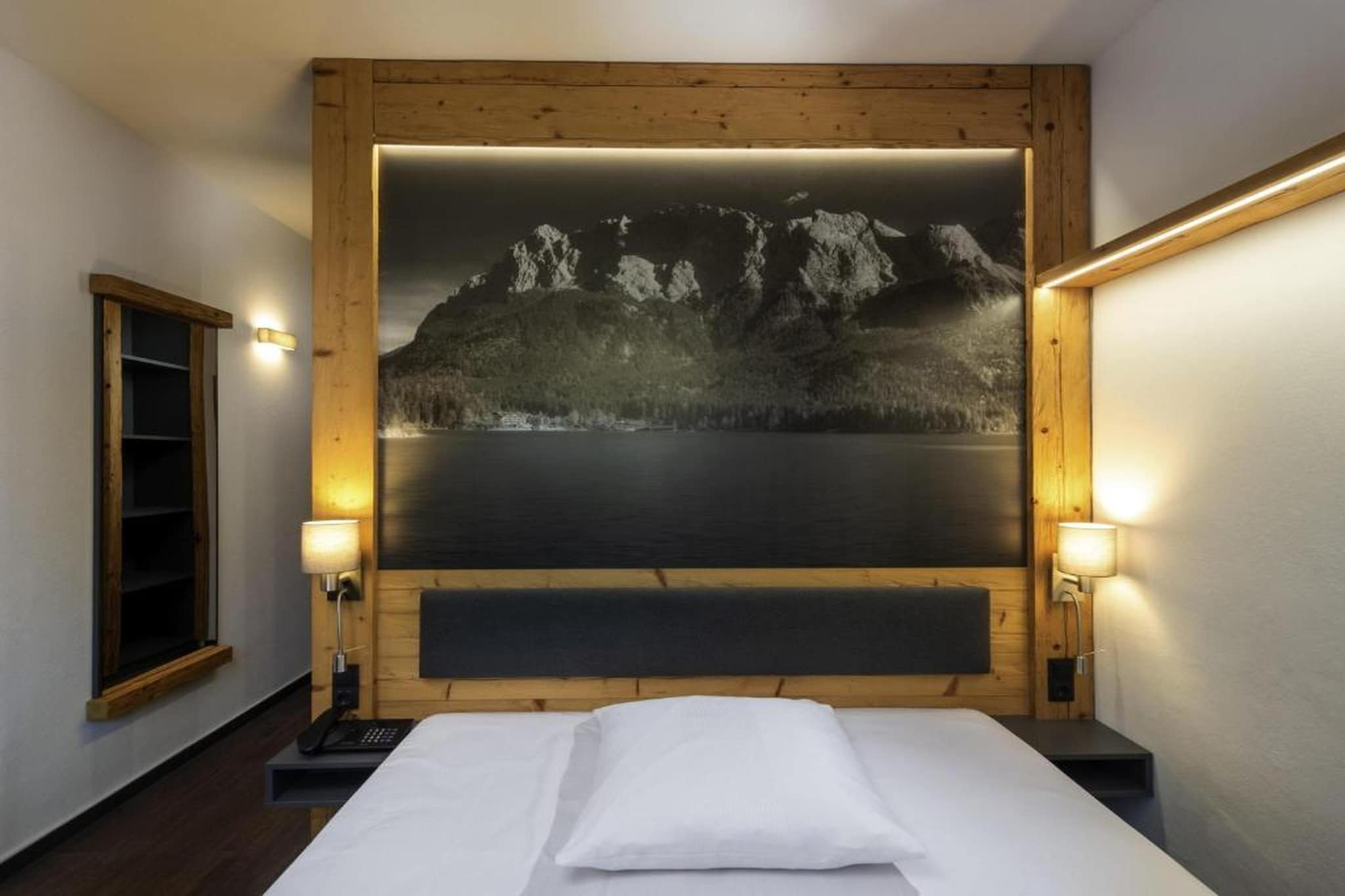Mercure Hotel Garmisch Partenkirchen-Standard Queen Room - Chambre
