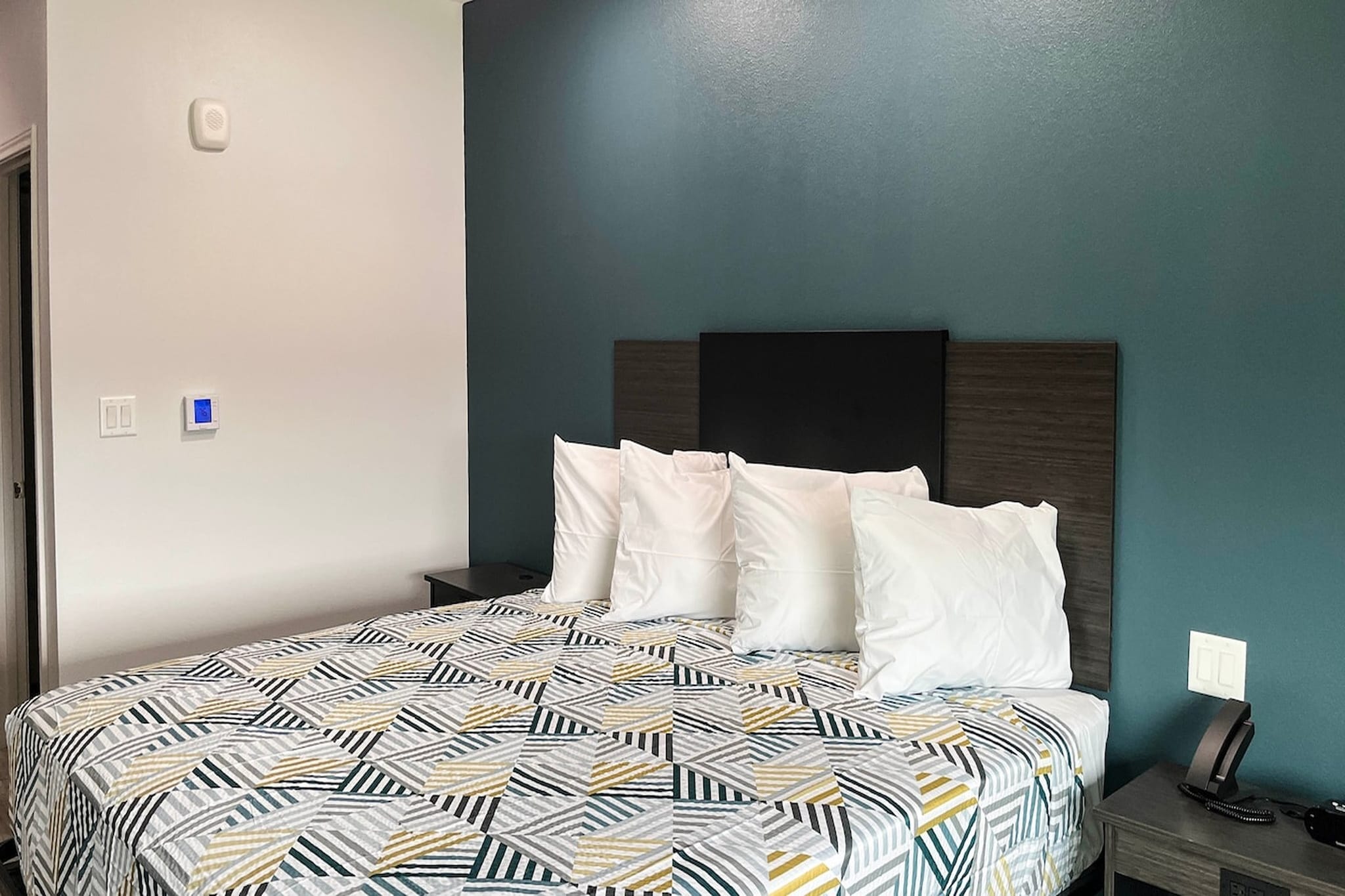 Bed Room