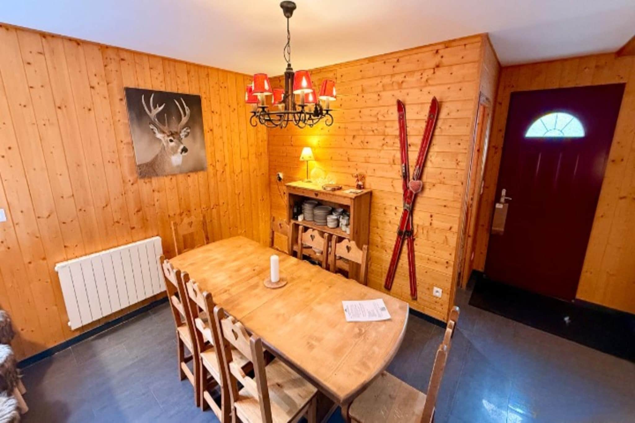 Chalet Au Coin du Feu - Eetkamer