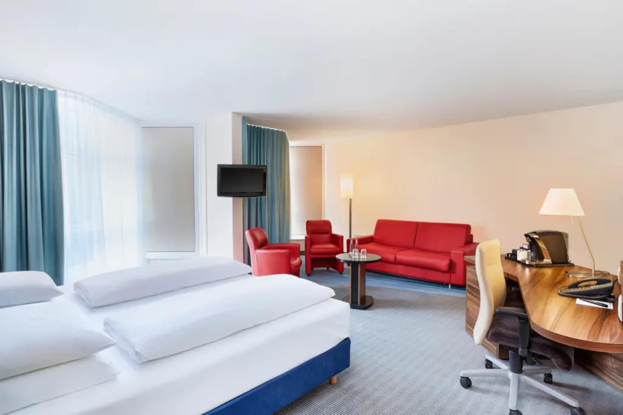 H Hotel Köln Brühl- Junior Suite