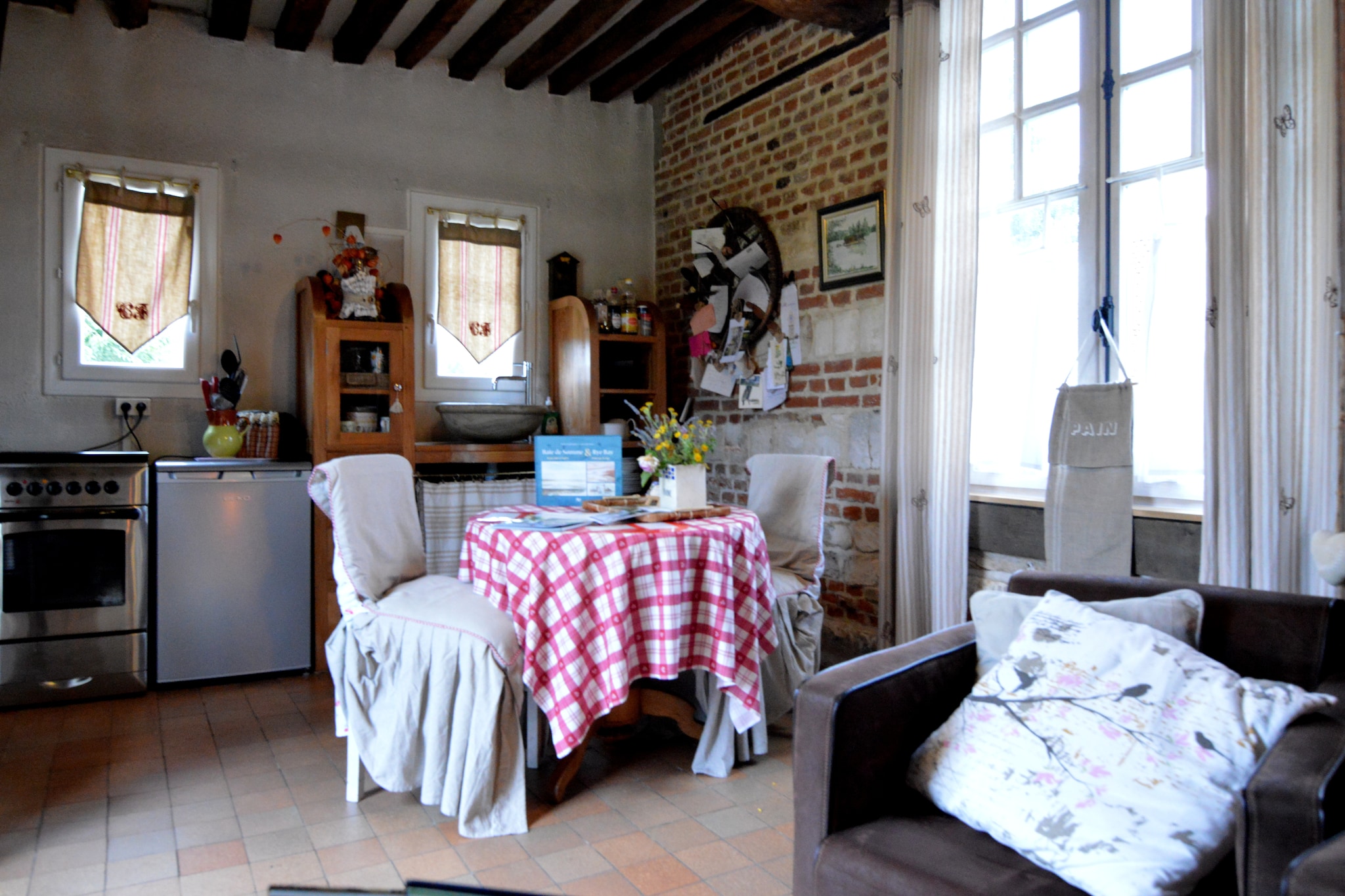 Jolie petite maison Picarde au bord de l'eau - Wohnzimmer