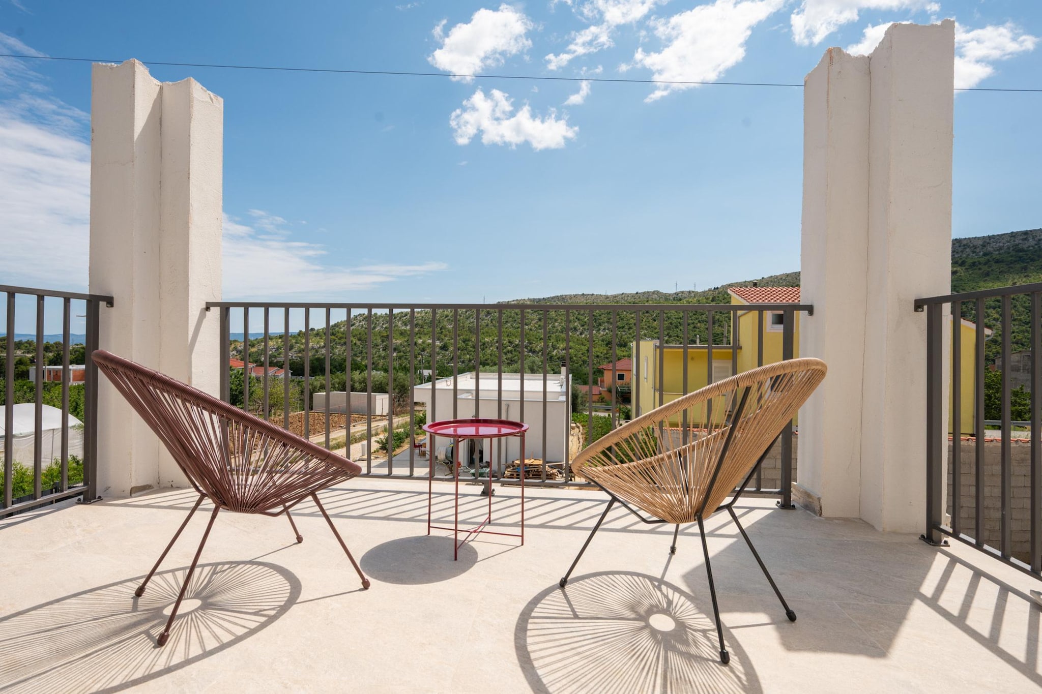 Villa Ginger – Your Peaceful Family Escape Near Omiš - Terrasse/Balkon
