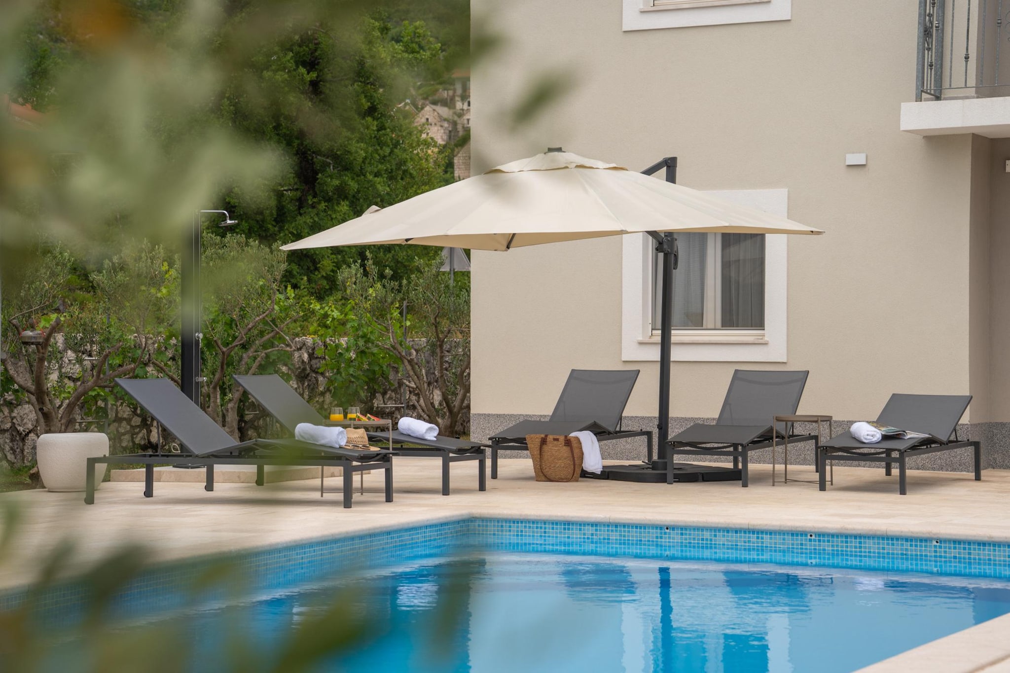 Villa Sky Stone - Schwimmbad