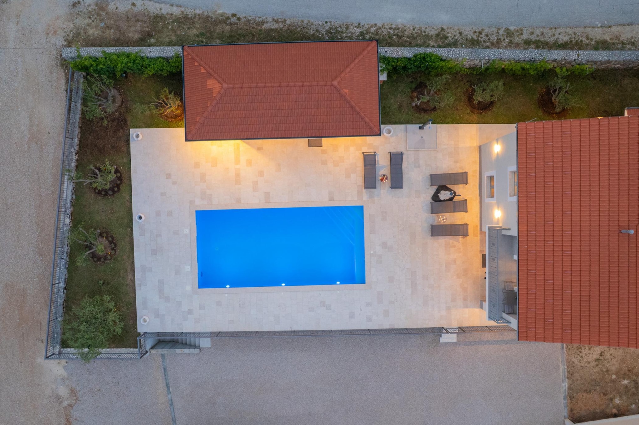 Villa Sky Stone - Schwimmbad