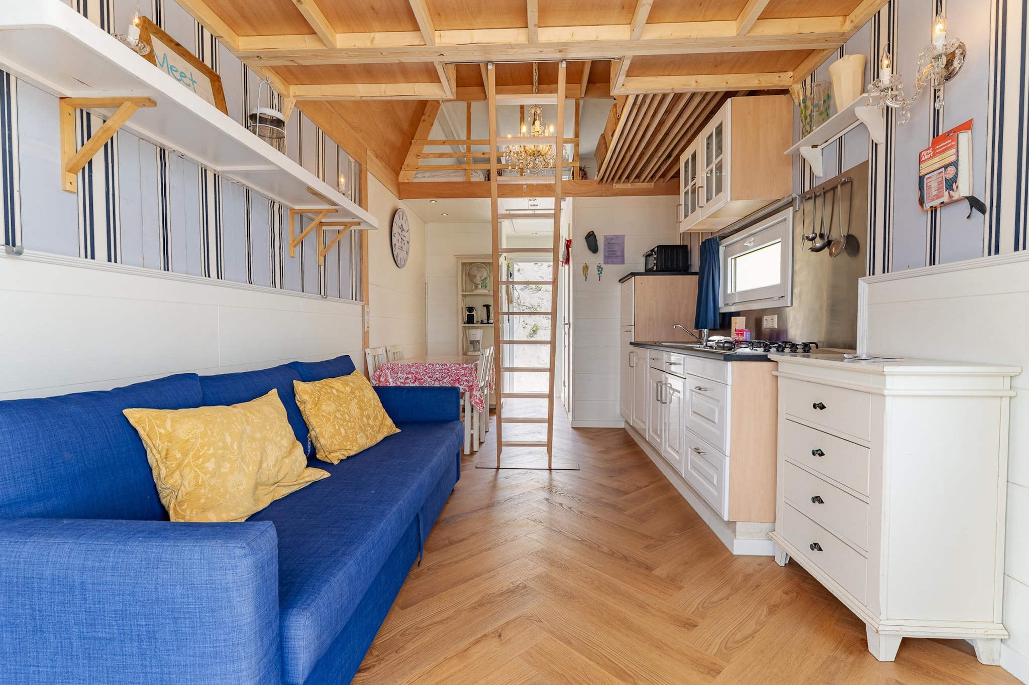 Beach cottage with sea views in Dishoek I 126 - Woonkamer