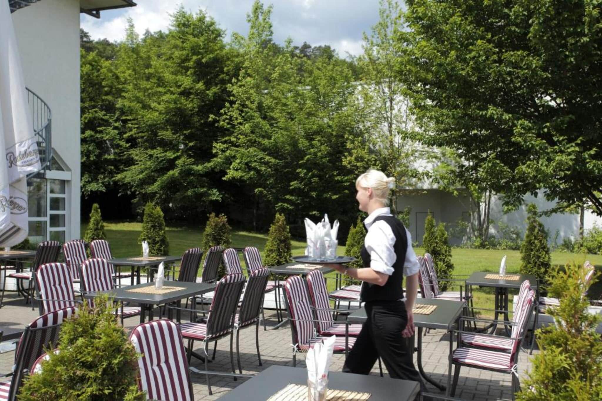 H Hotel Wiesbaden Niedernhausen- Apartment 4 adults - Image-tags.hotelfacilitiesandservices
