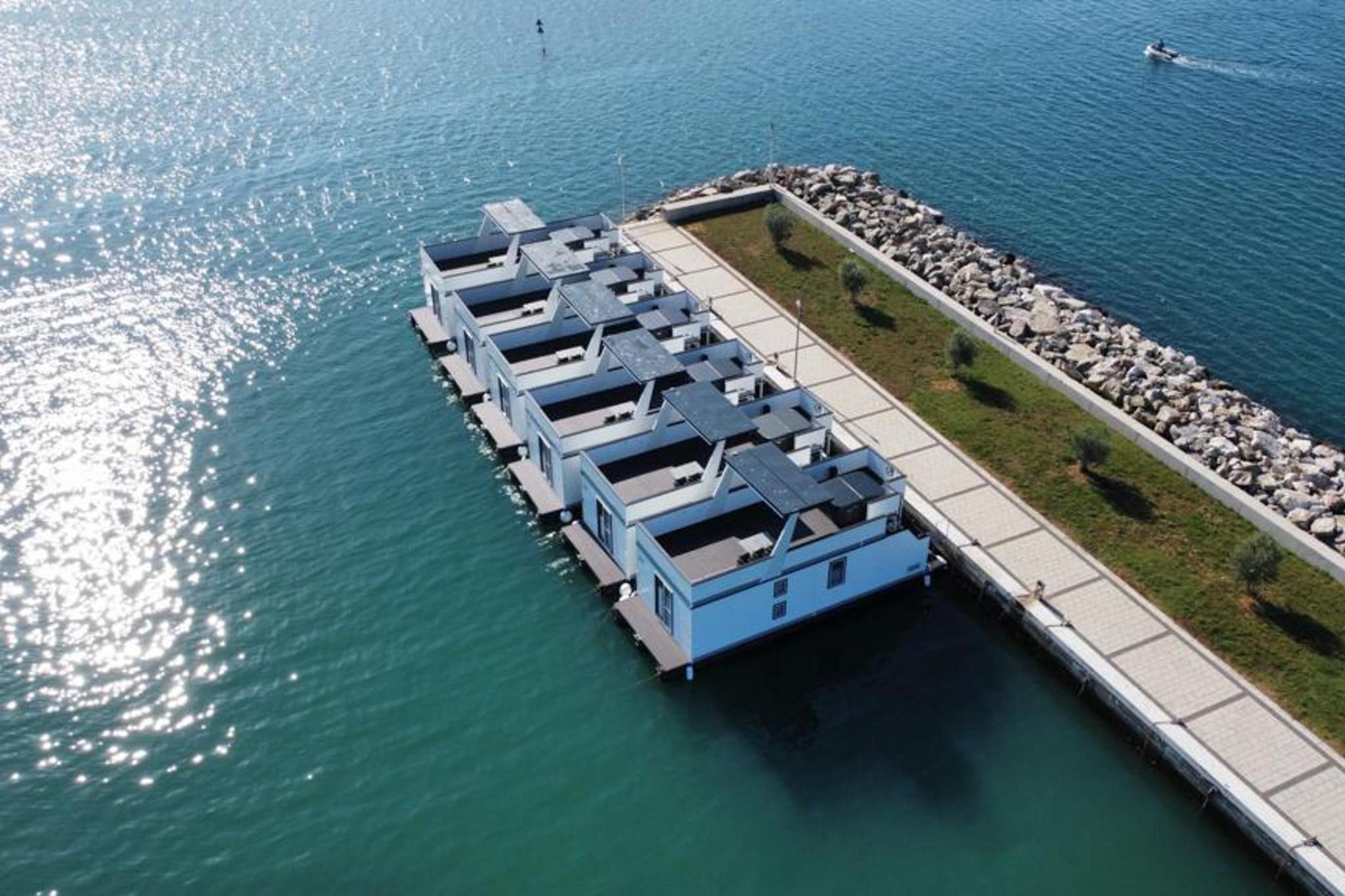 Sea Lodges Novigrad - BH02 - Gebieden zomer 1km