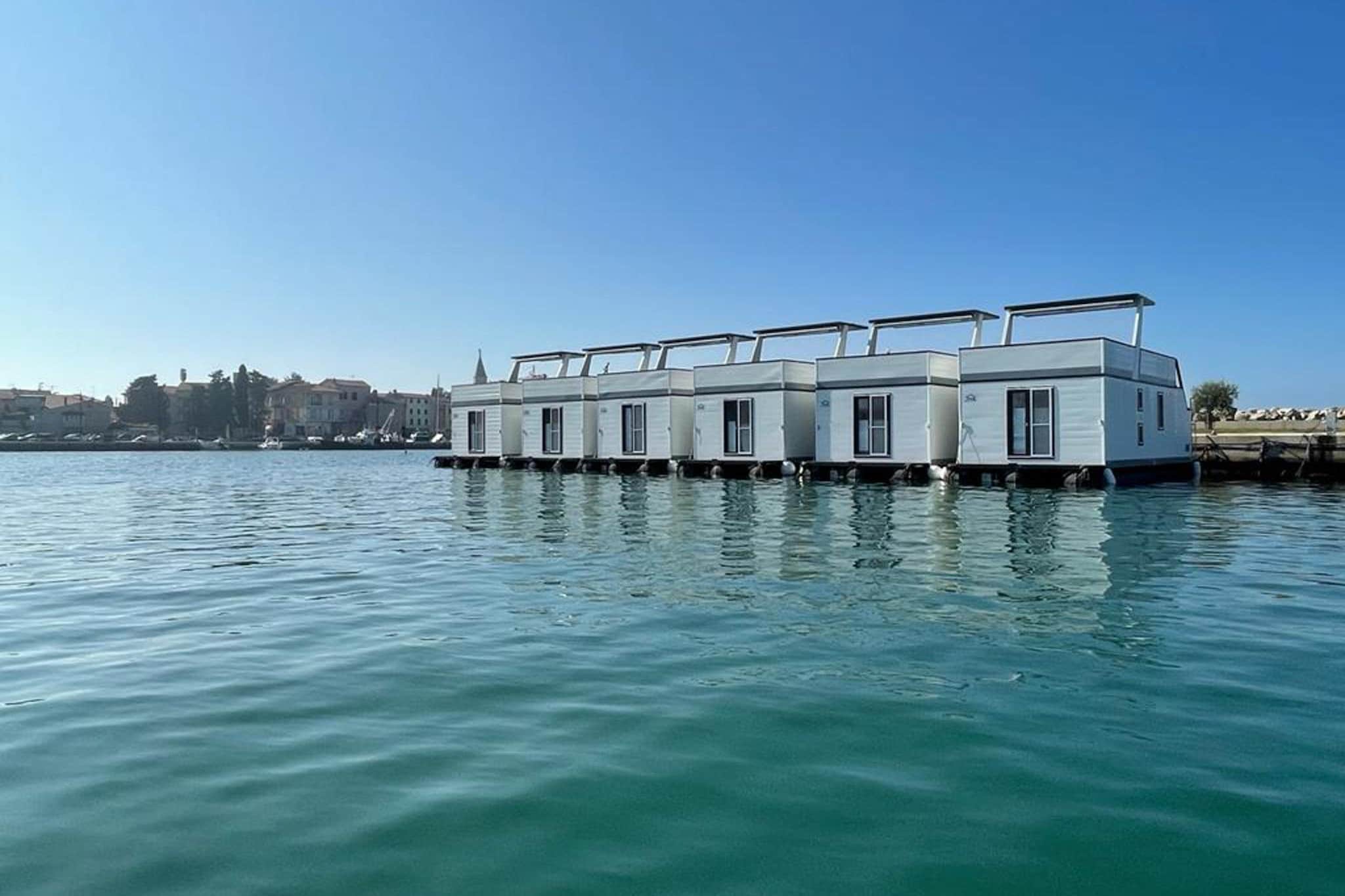 Sea Lodges Novigrad - BH03 - Buitenkant zomer
