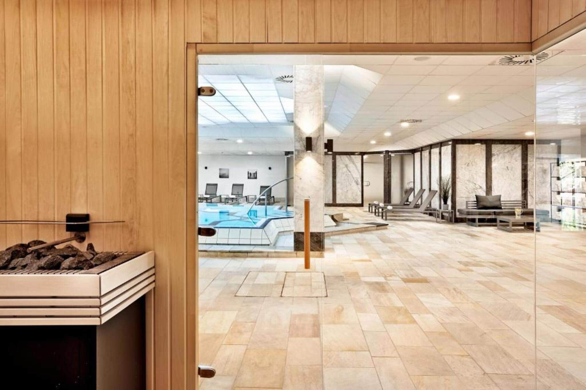 Familieværelse (2 voksne + 2børn) - Sauna