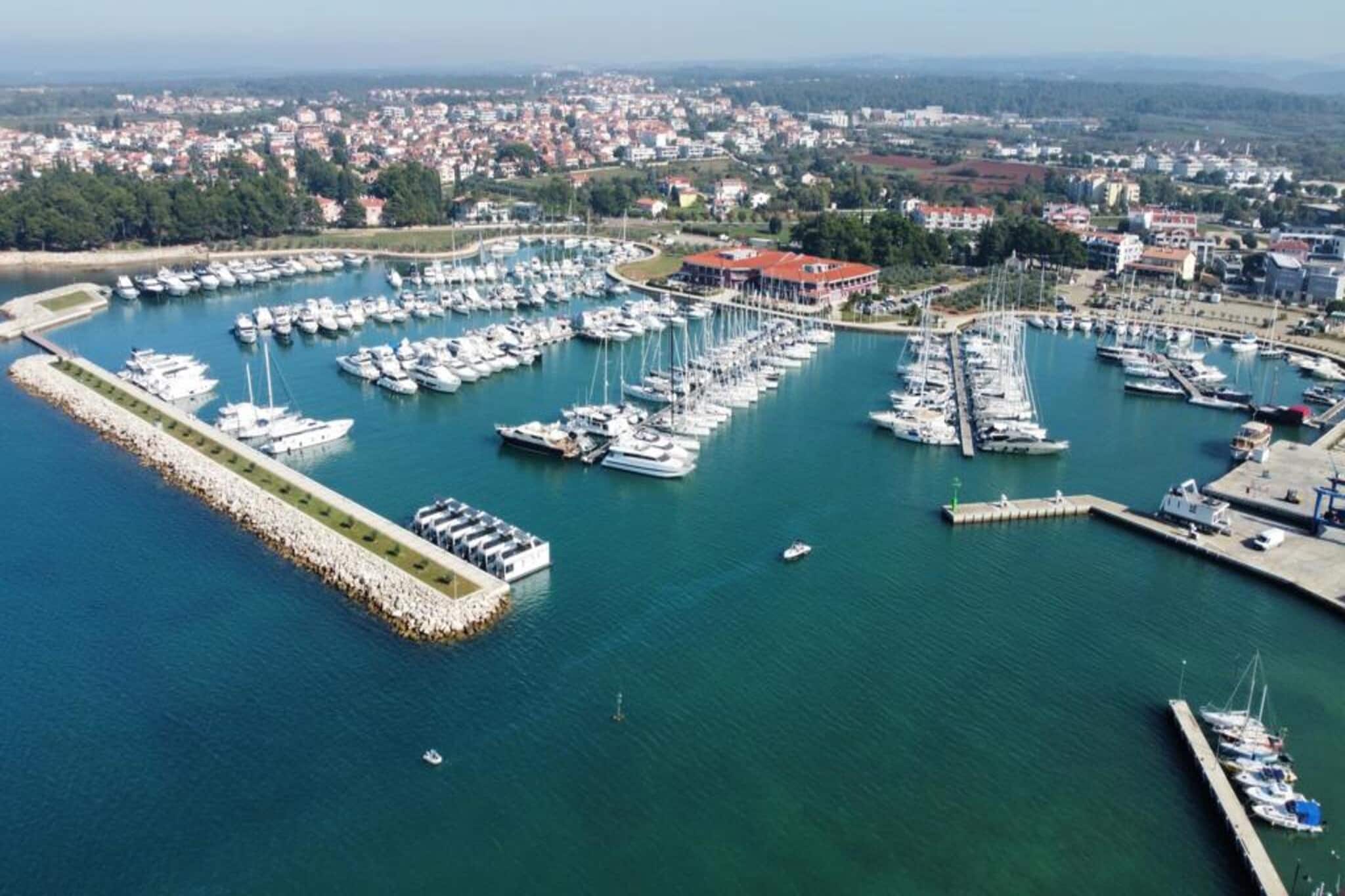 Sea Lodges Novigrad - BH06 - Gebieden zomer 1km