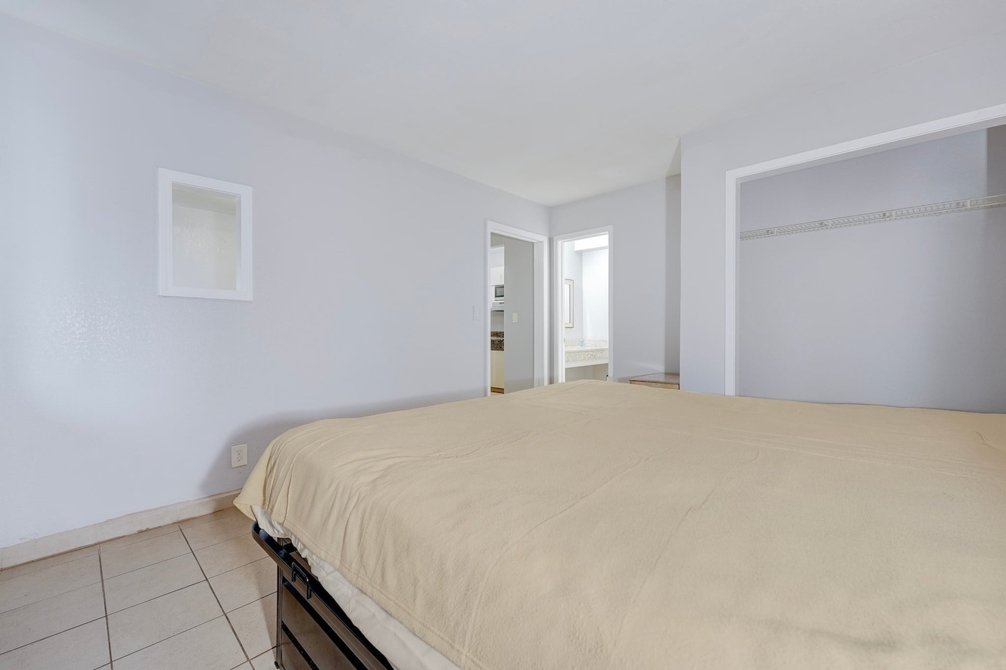 Bed Room