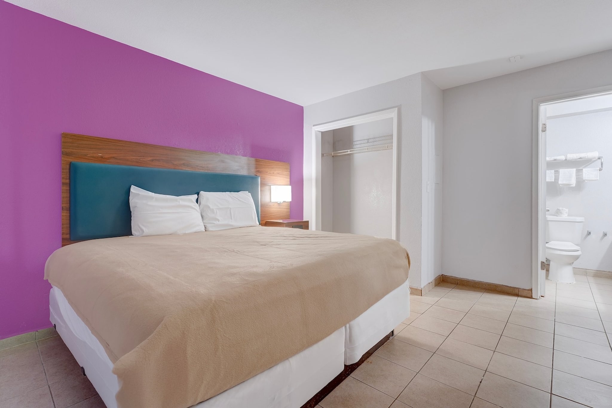 Bed Room