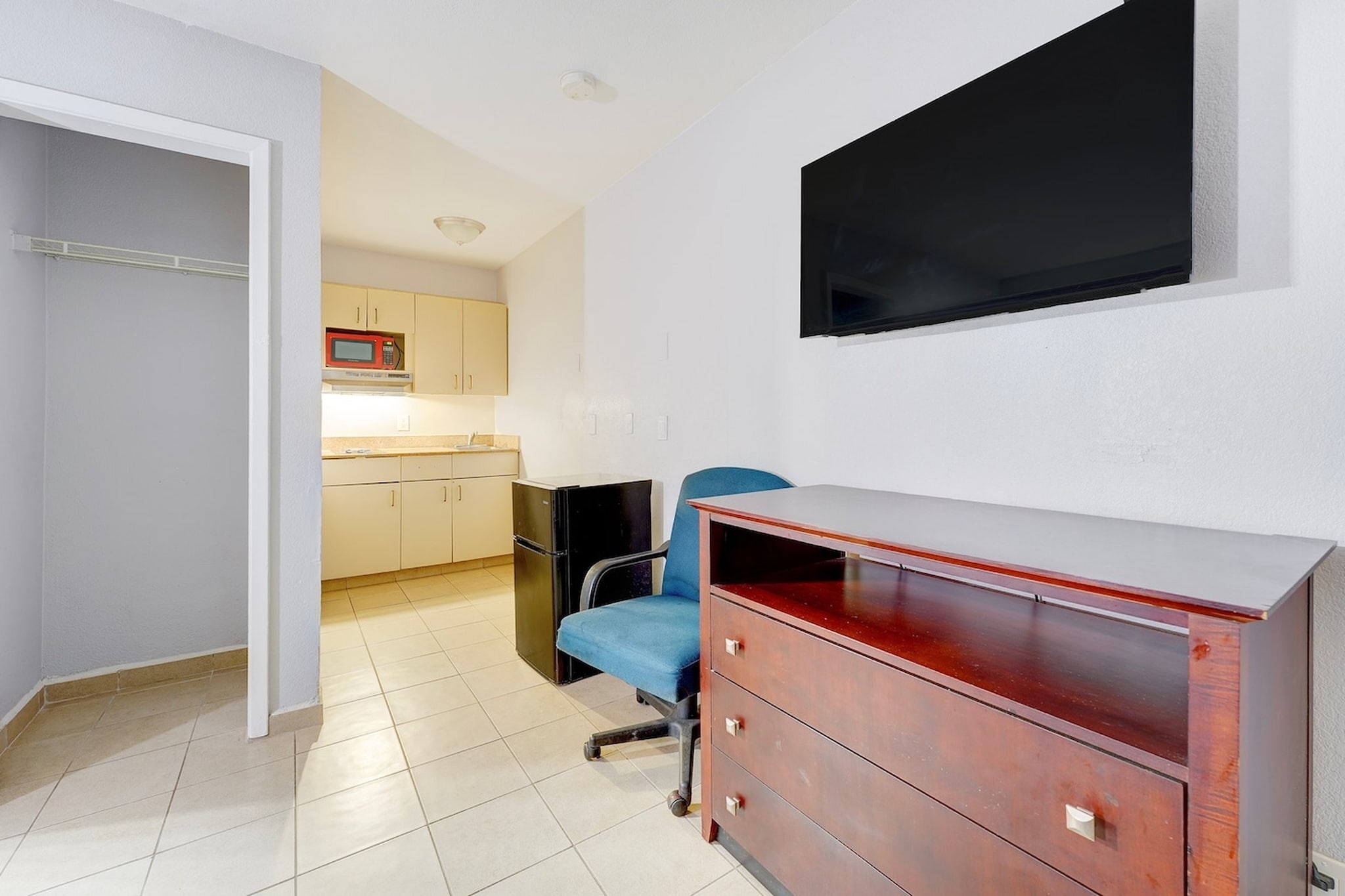 Bed Room