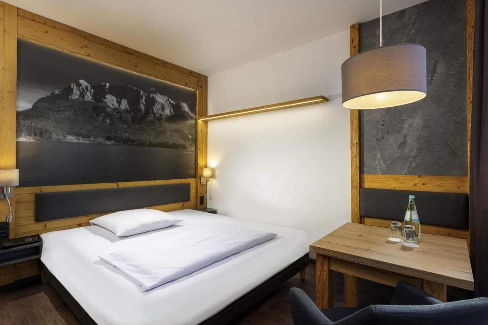 Standard-værelse med queensize-seng - Binnen