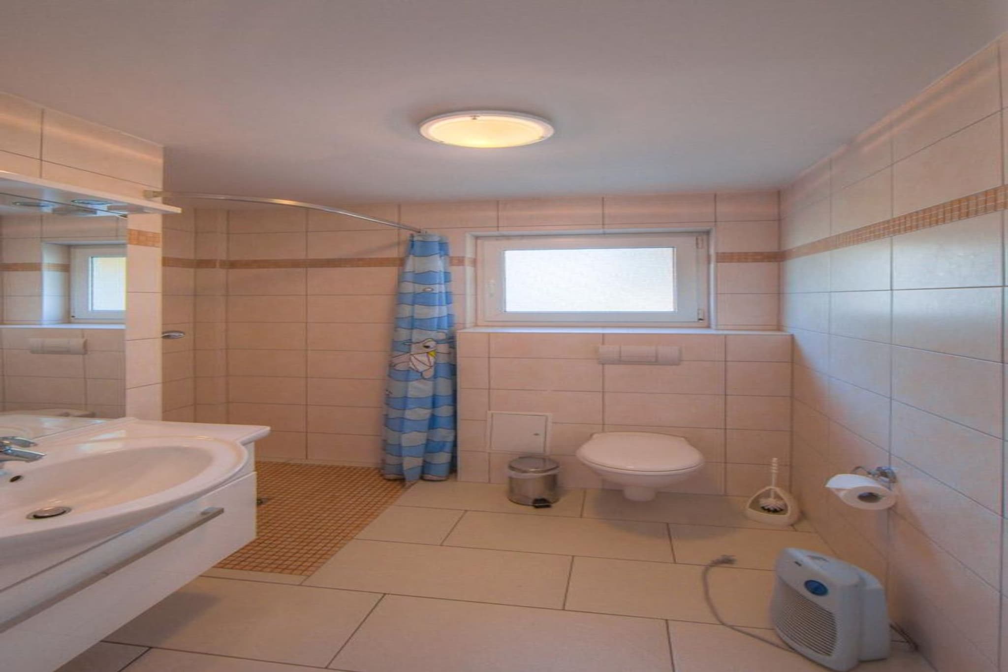 FH Möwe 16 - Badezimmer