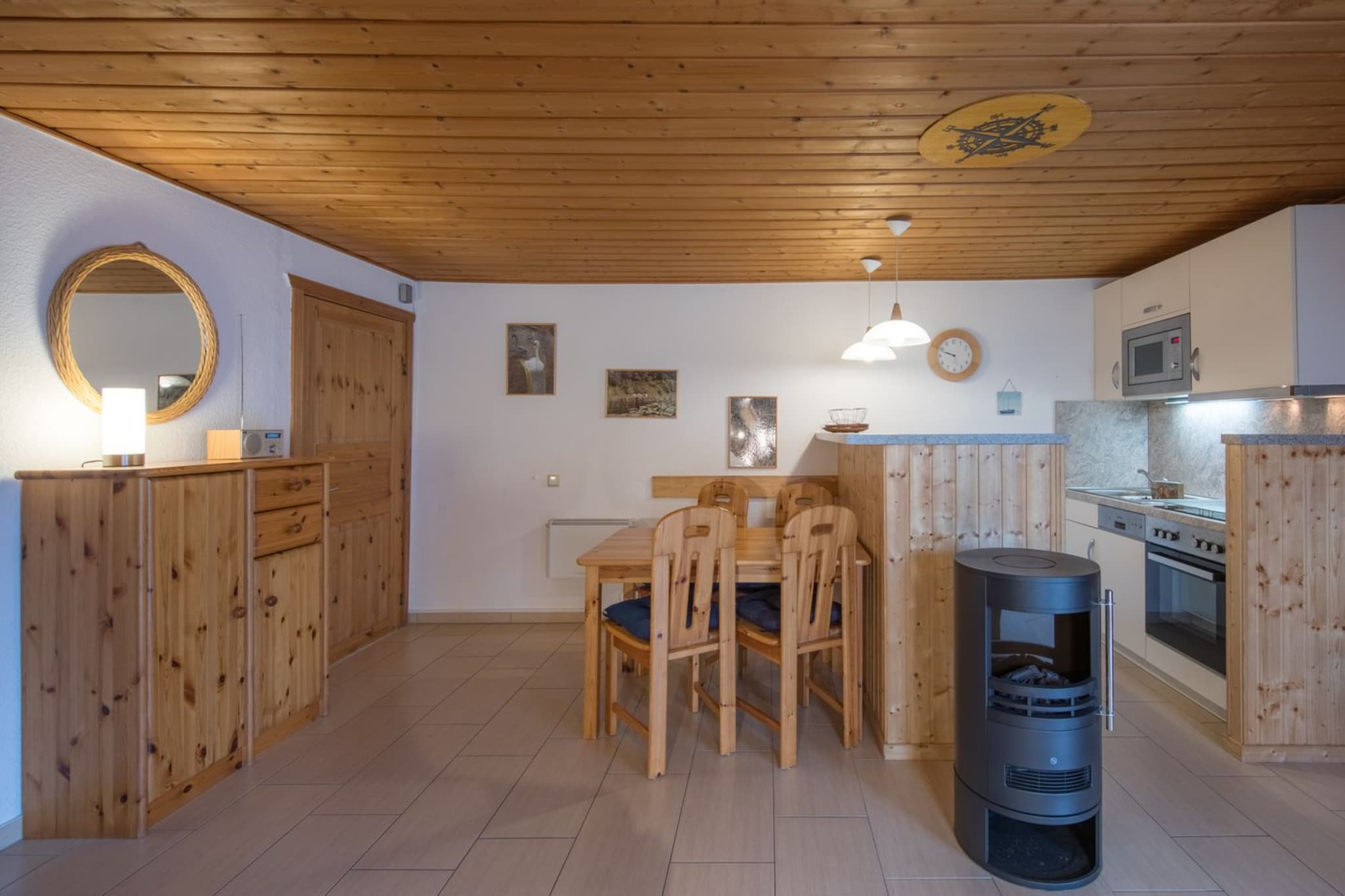 FH Möwe 40 - Salon