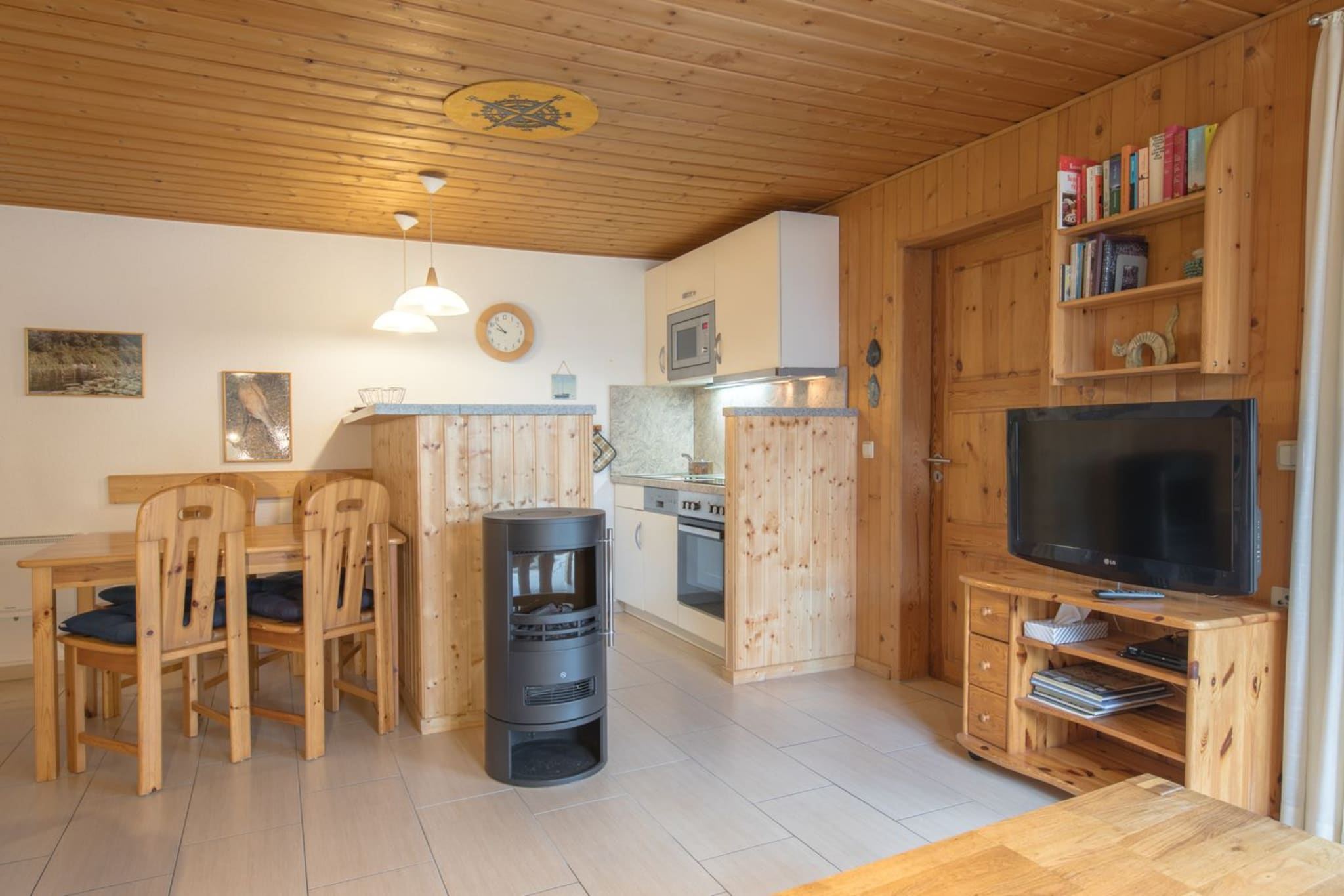 FH Möwe 40 - Salon