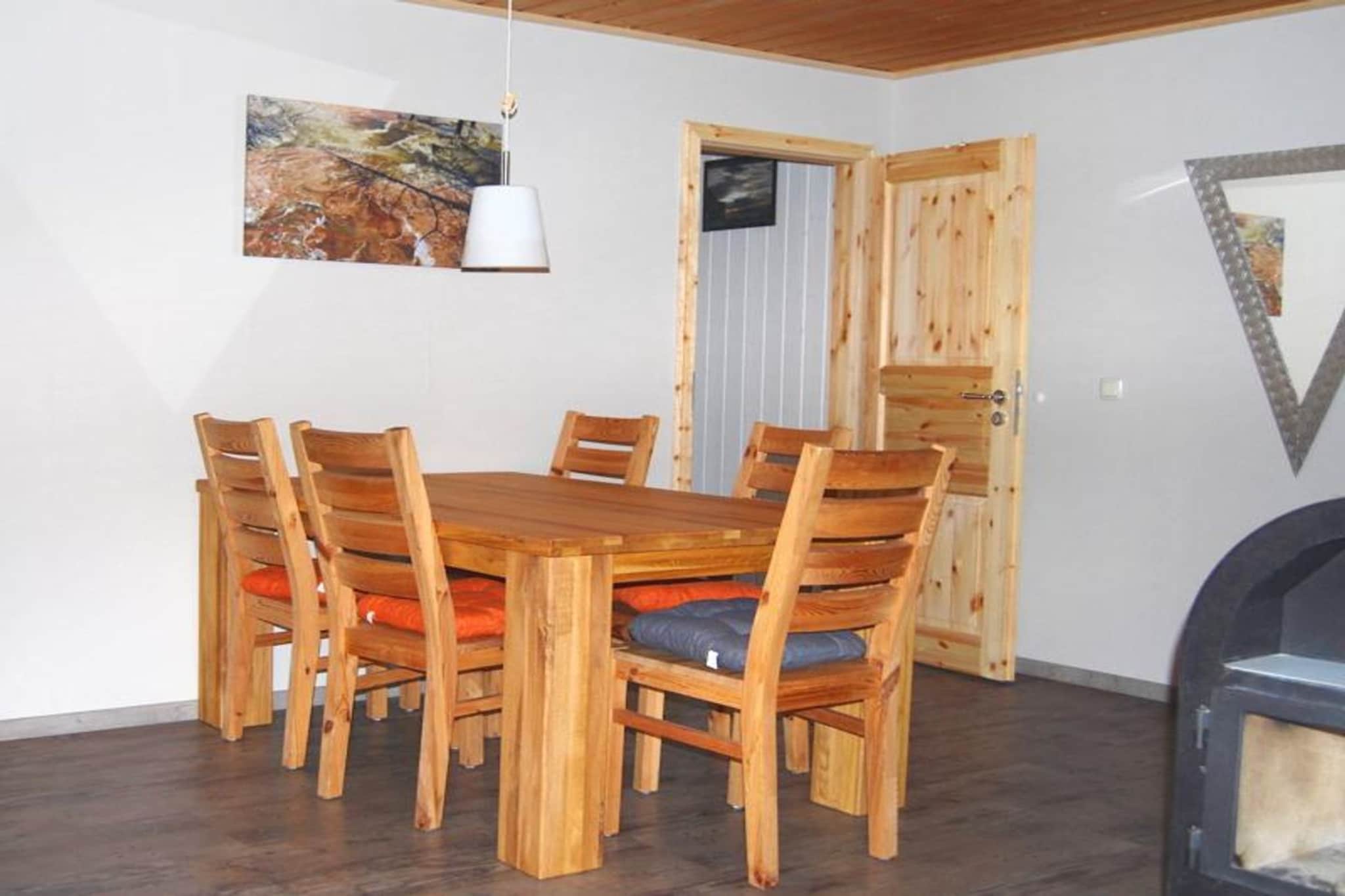 FH Möwe 101 - Salle à manger