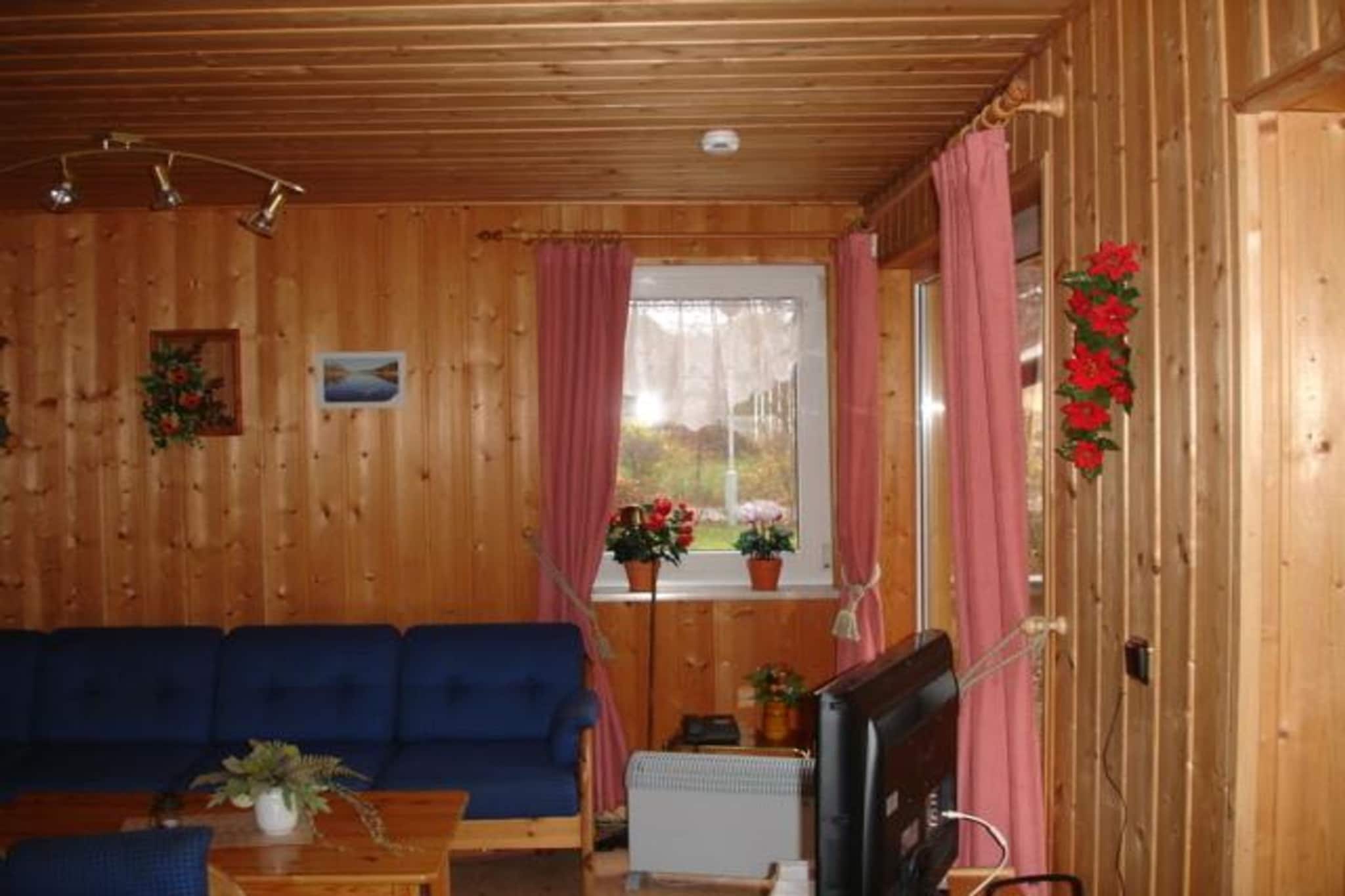 FH Möwe 151 - Salon