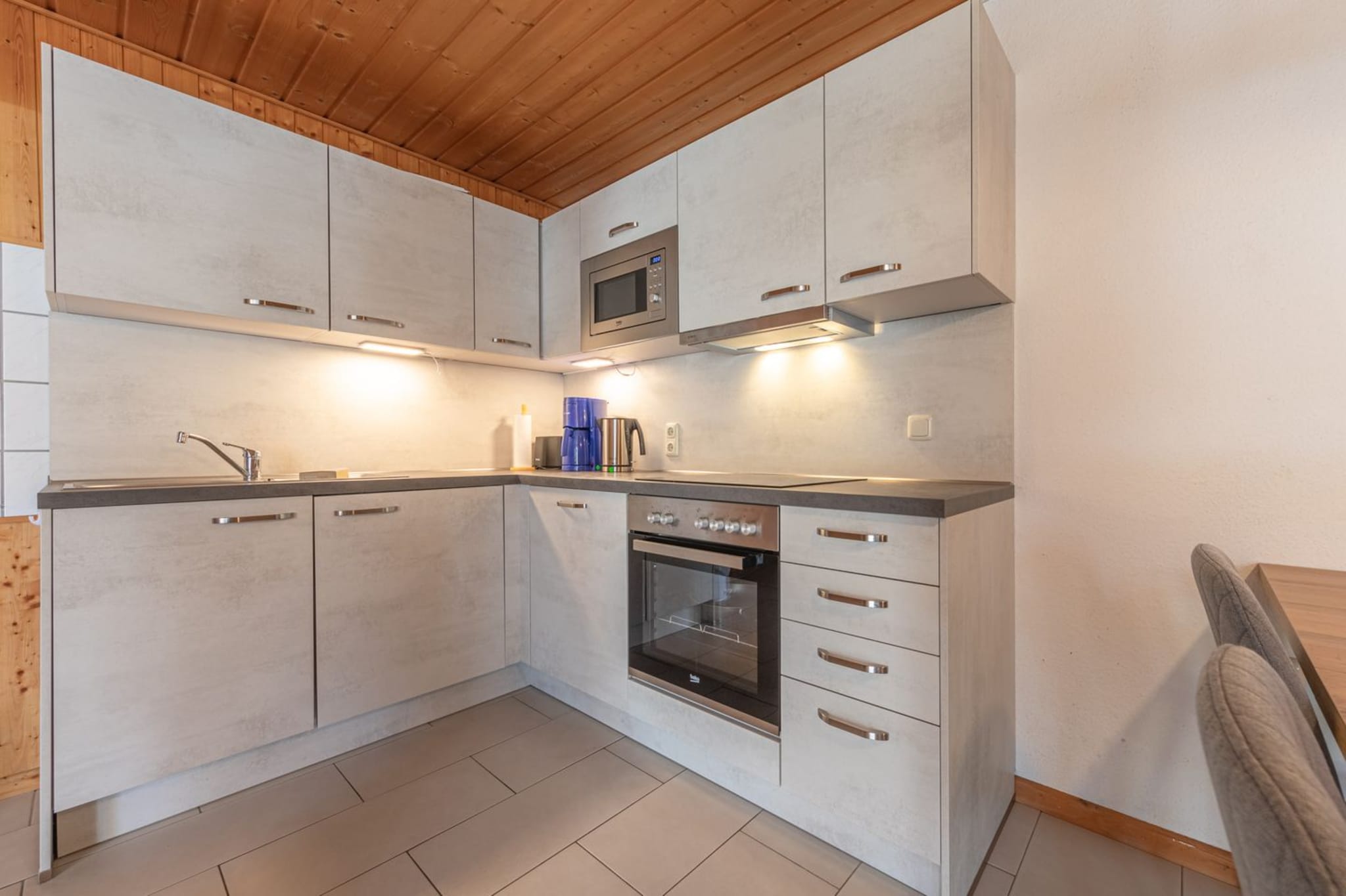 FH Möwe 212 - Keuken
