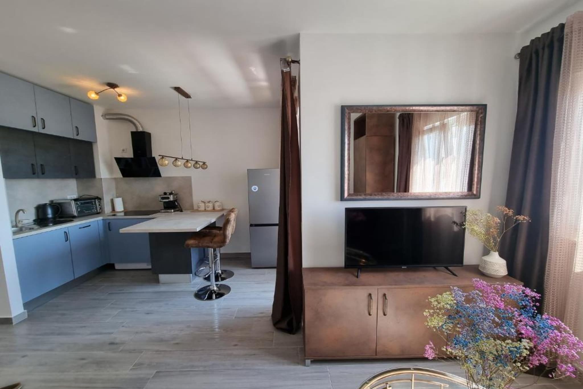 Studio Bell - Studio Apartment with Loggia and SeaView