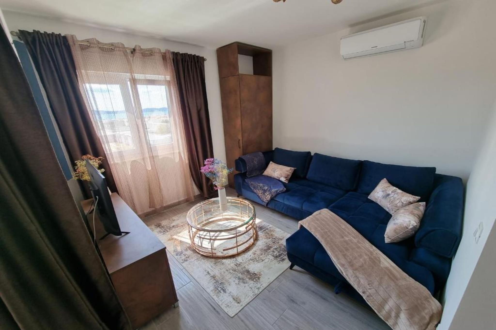Studio Bell - Studio Apartment with Loggia and SeaView - Wohnzimmer