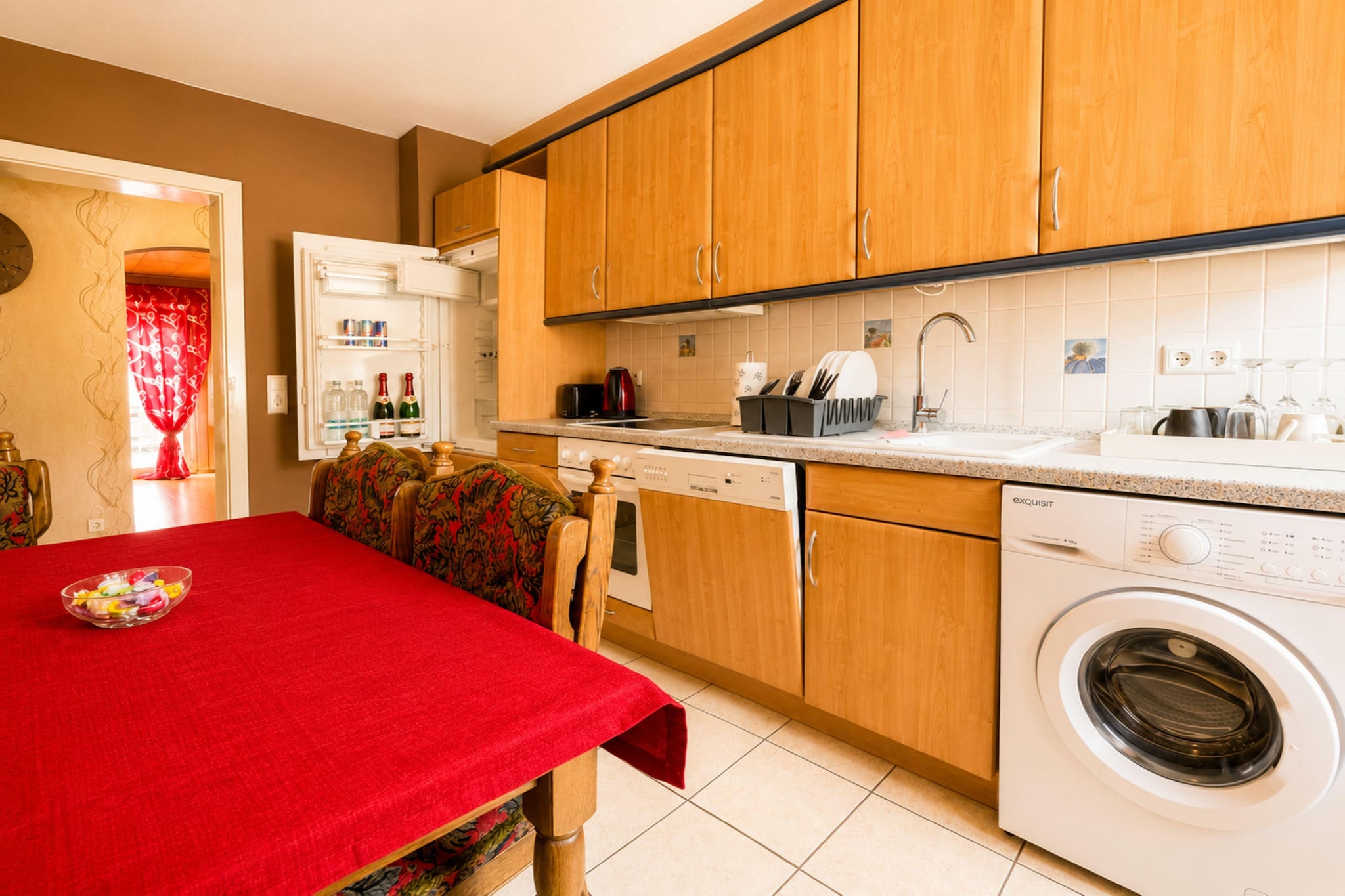 Holiday Apartment am Rhein 4 - Kitchen