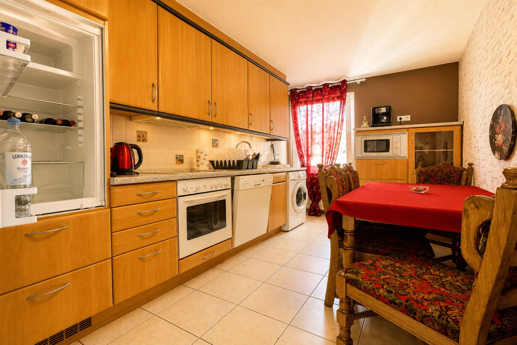 Holiday Apartment am Rhein 4 - Kitchen