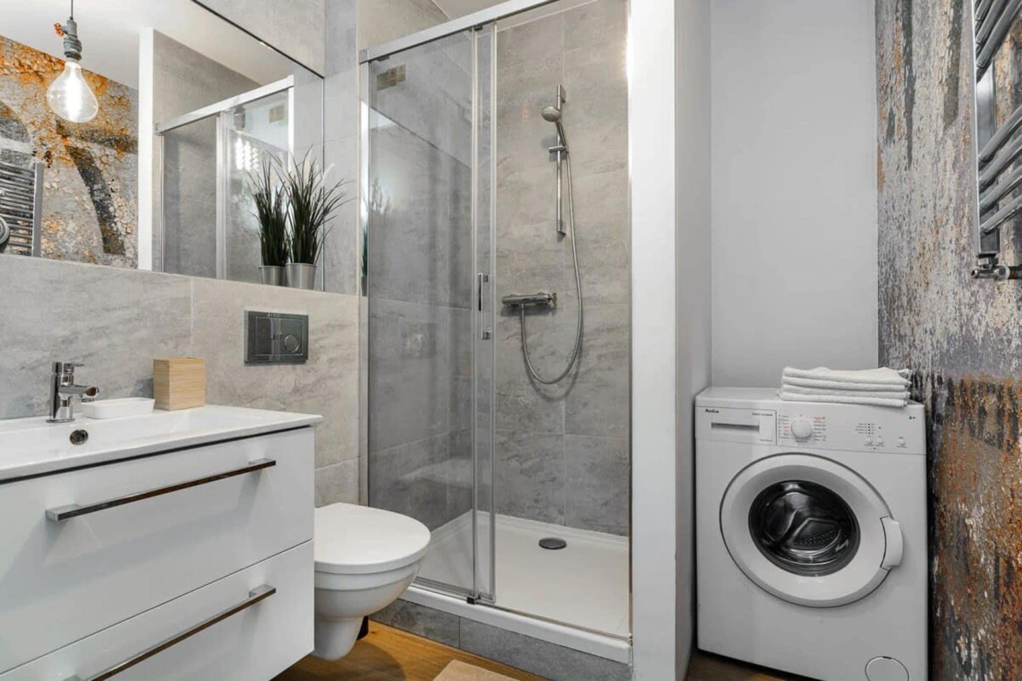 118.ul.Hoża 58(4)* - Badezimmer