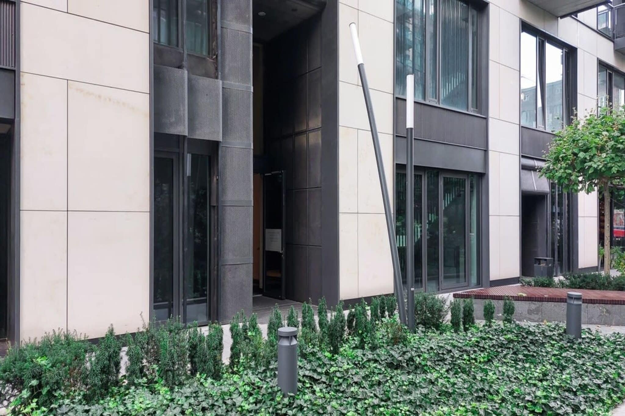 Exterior Summer