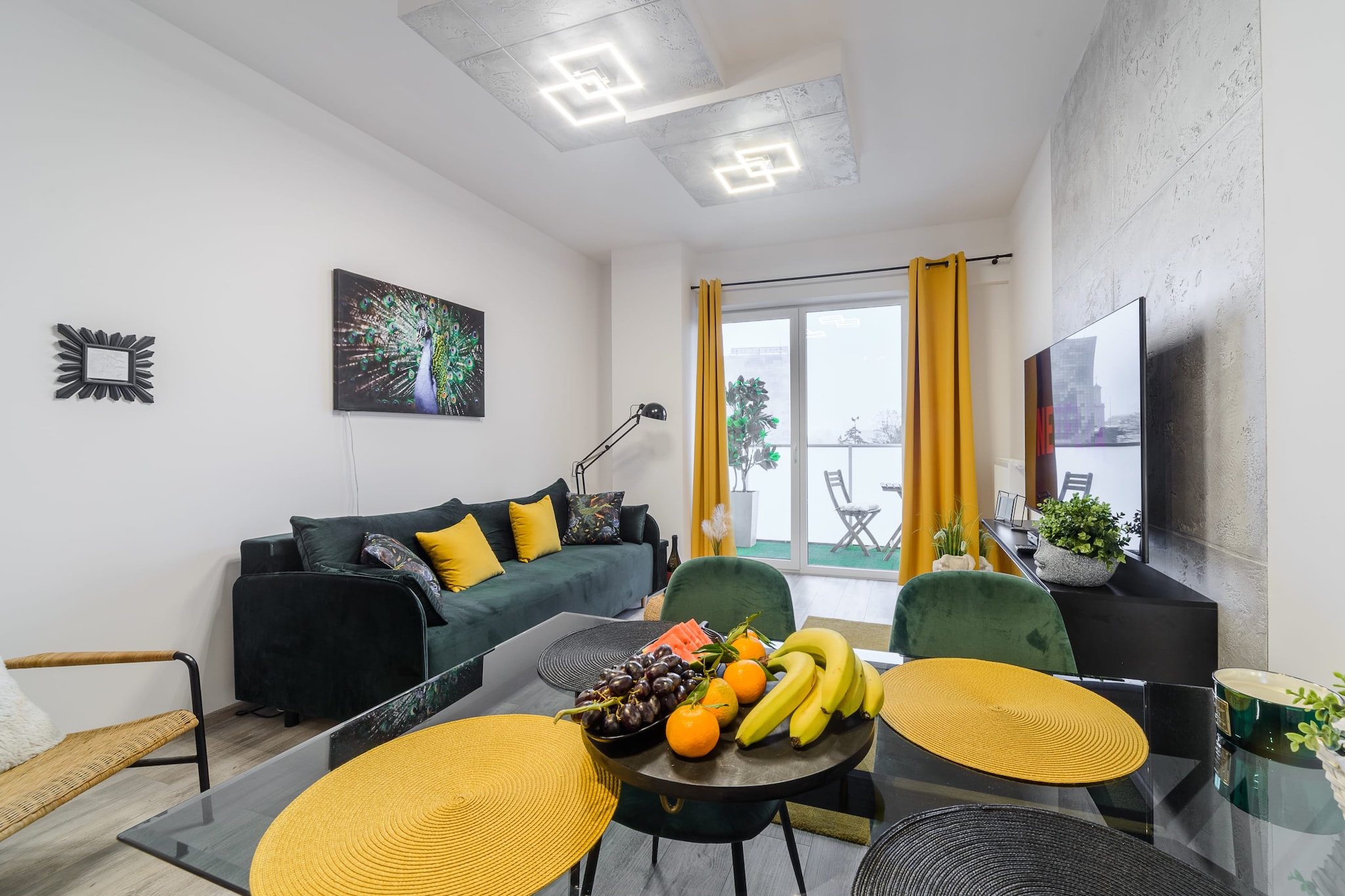 032.Mickiew 4a/42(4) - Living room