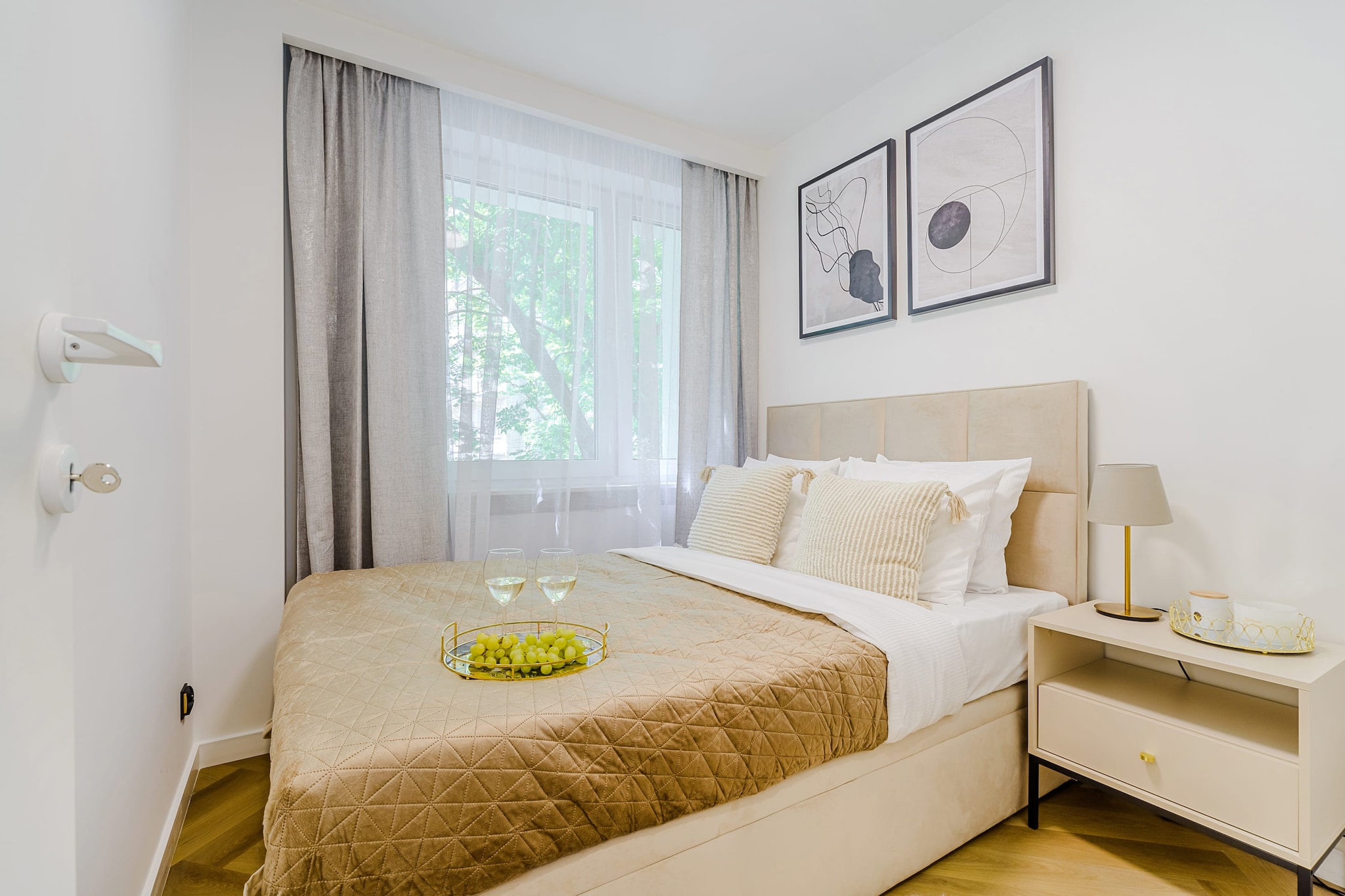 123. Hoza 38/8 (4)** - Schlafzimmer