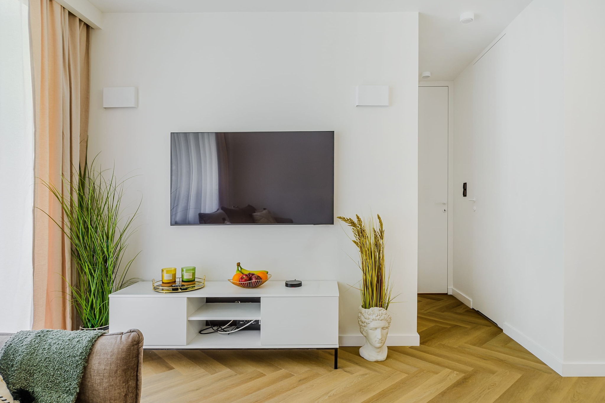 123. Hoza 38/8 (4)** - Wohnzimmer