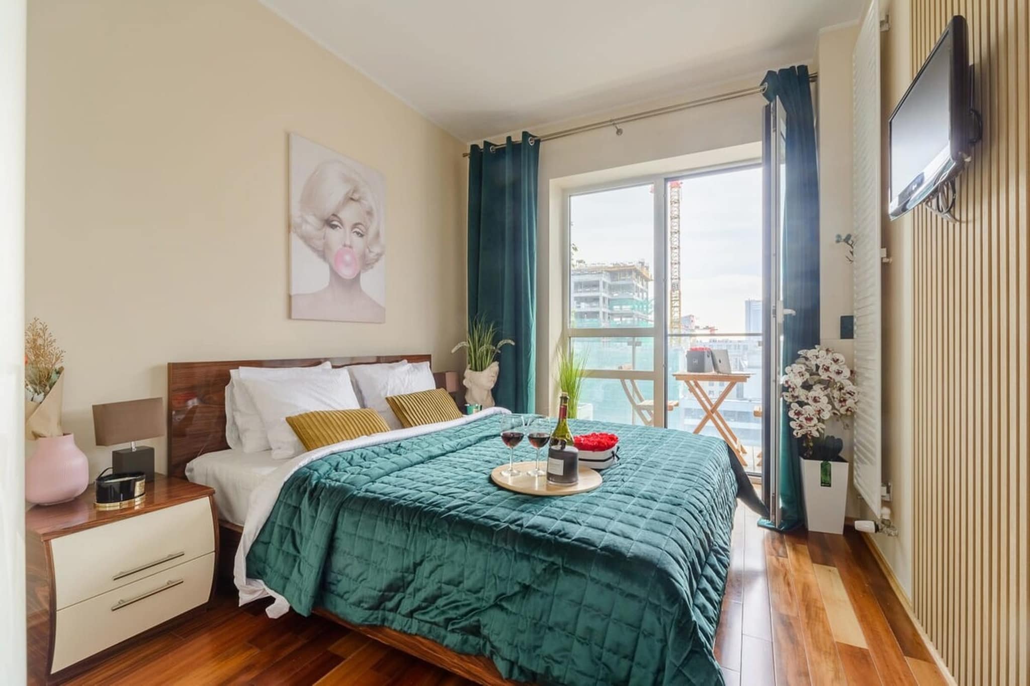 Bed Room