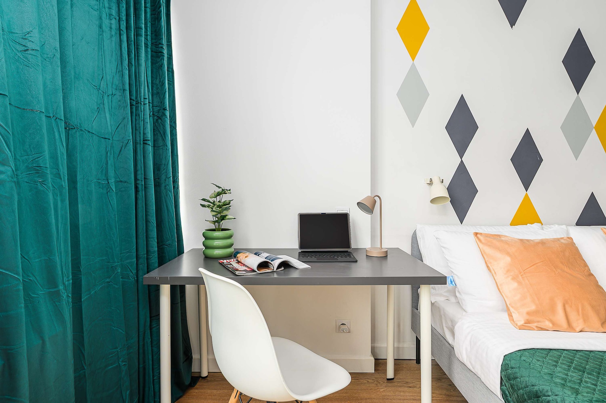 Bed Room