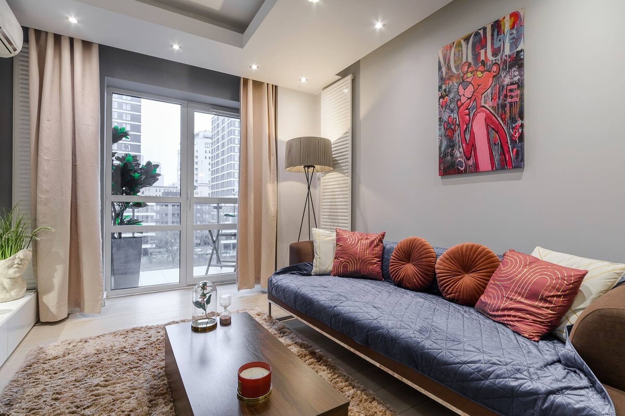 Bed Room