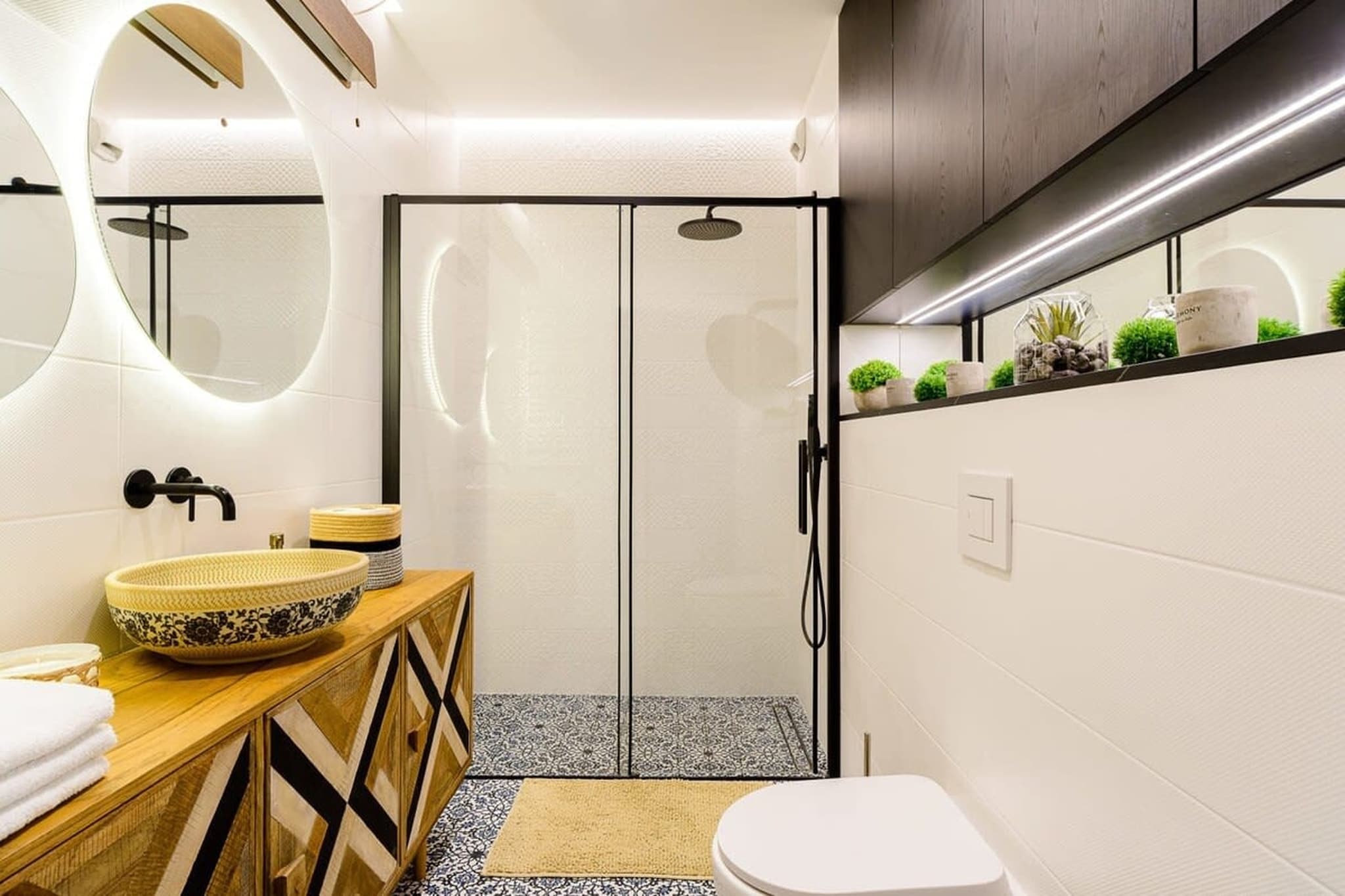 017. Drewn51/5(4) - Bathroom
