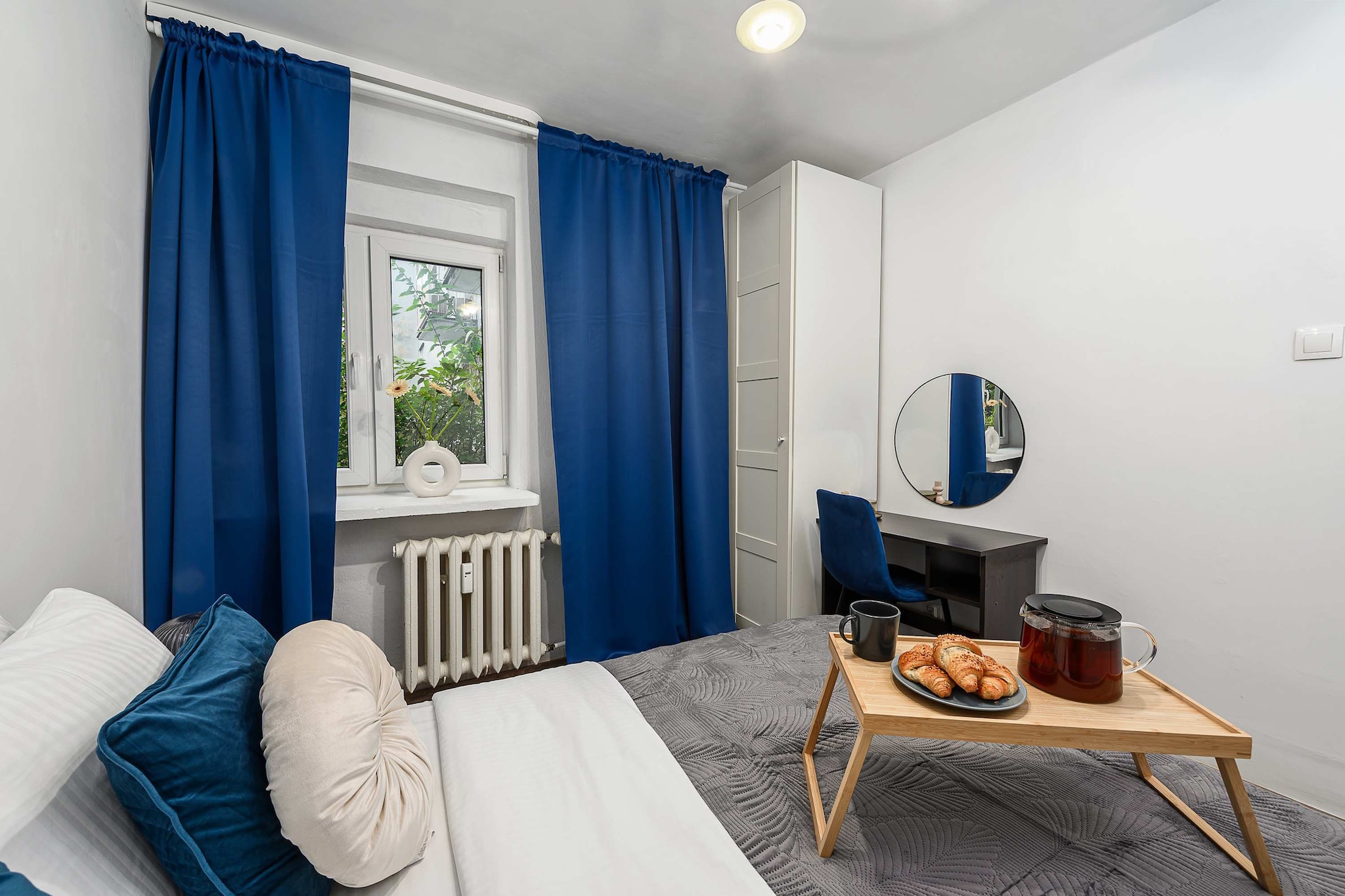 Bed Room