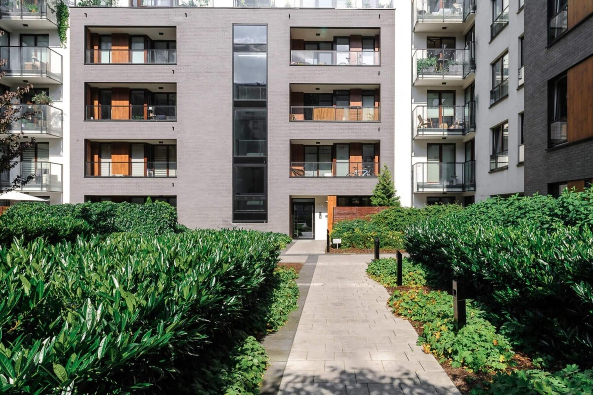 Exterior Summer