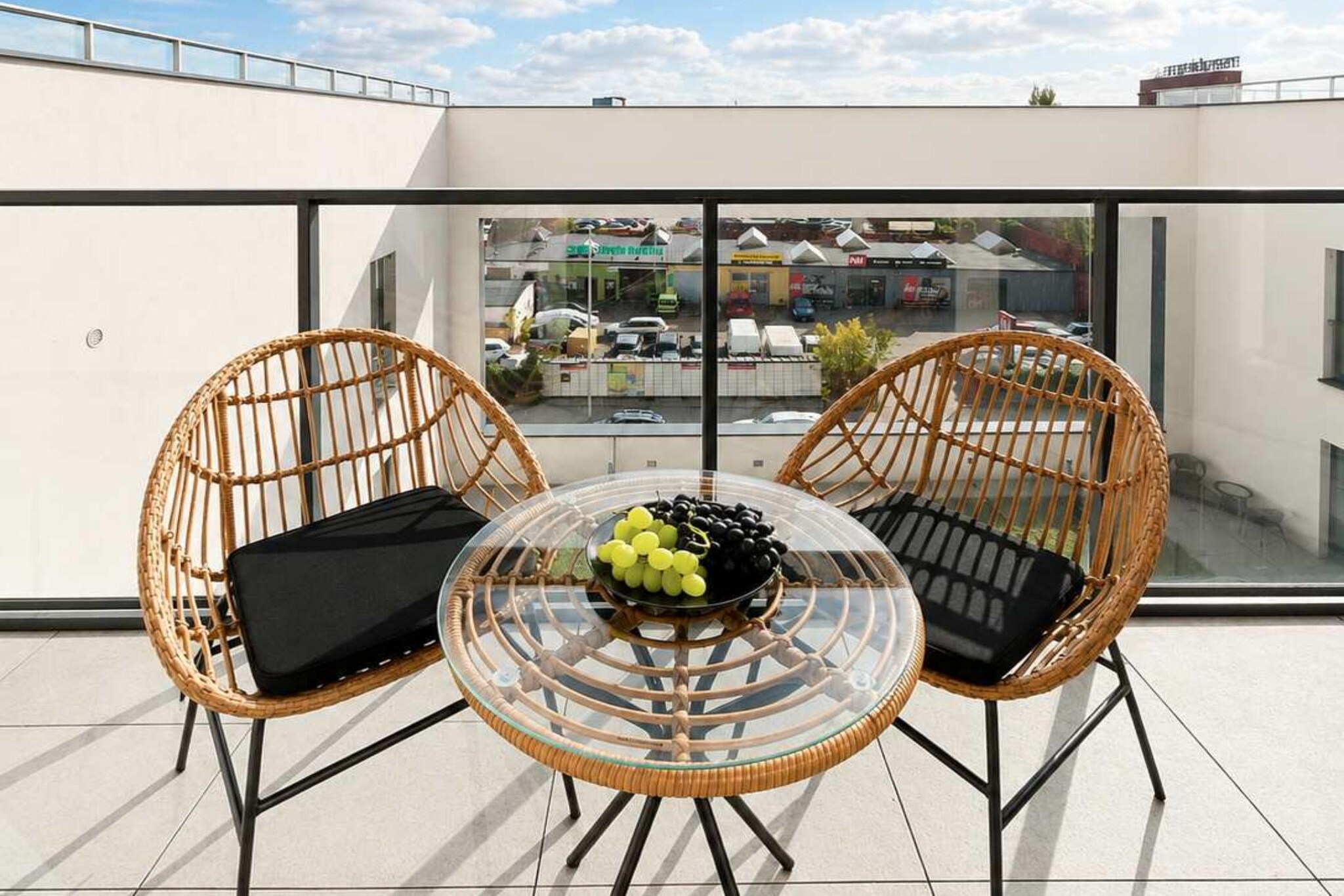 006. Drewn 47/17 (4) - Terrace balcony