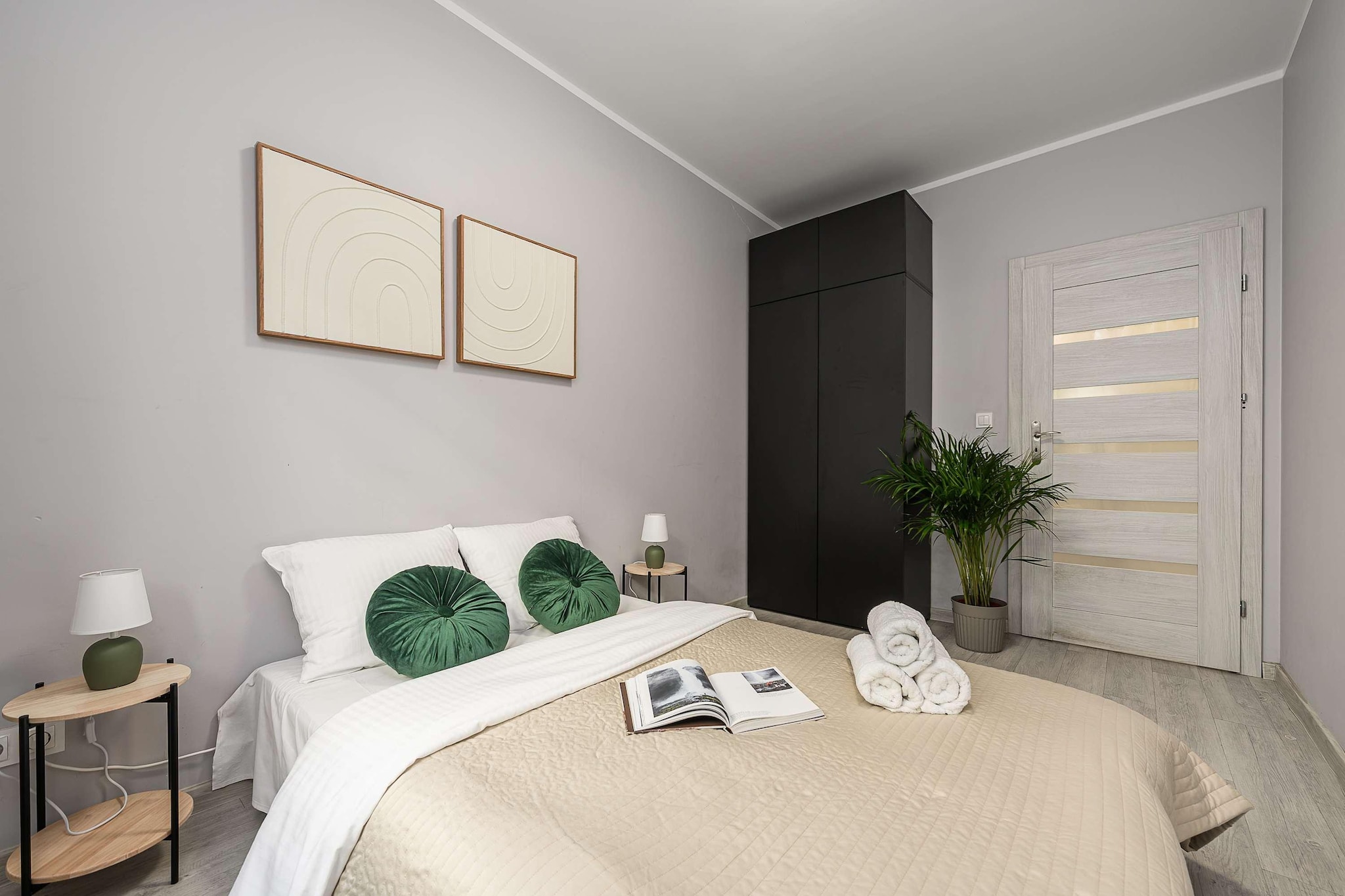 Bed Room