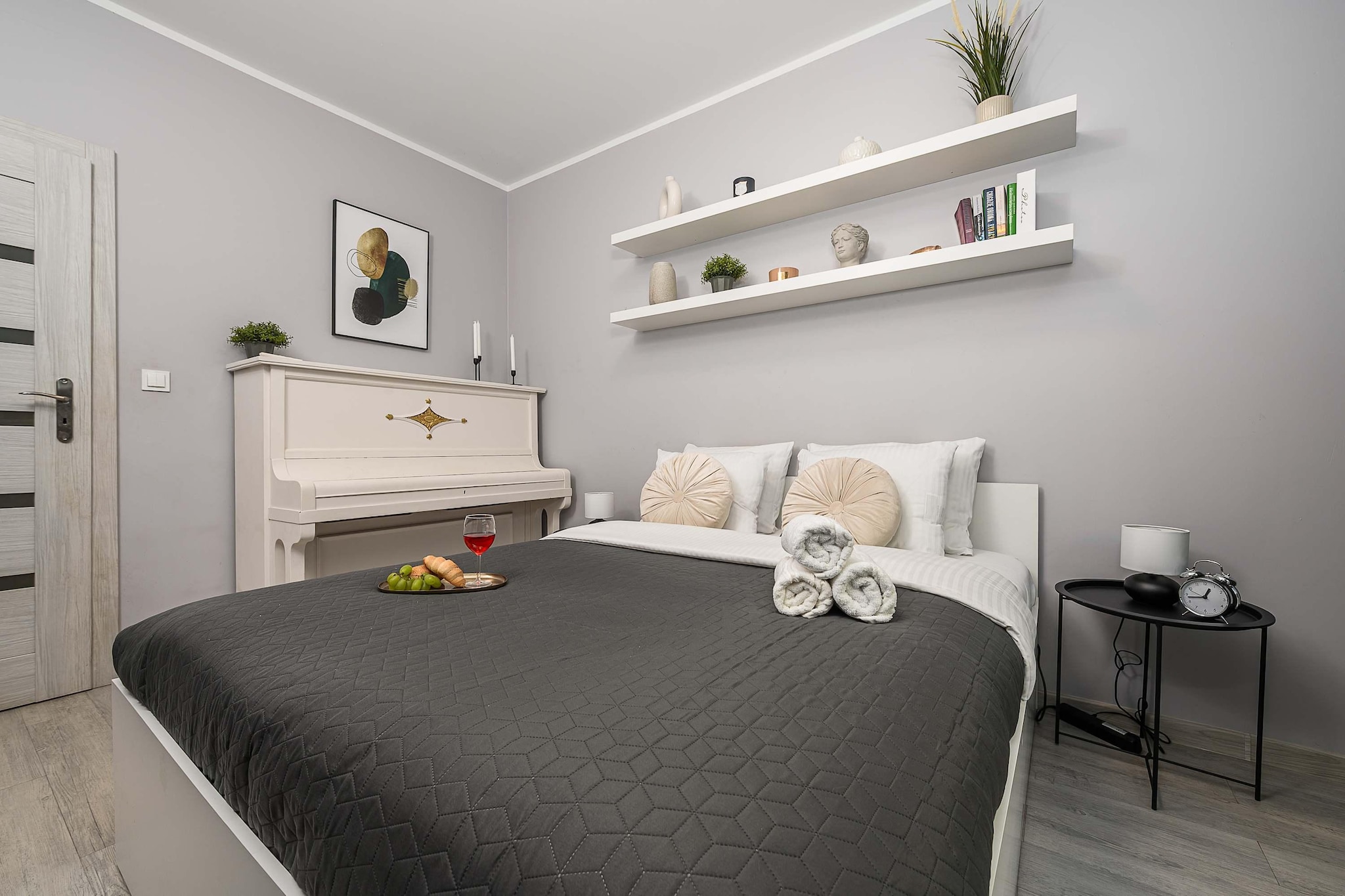 Bed Room