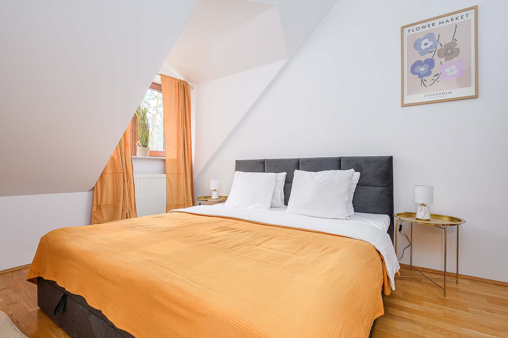 Bed Room