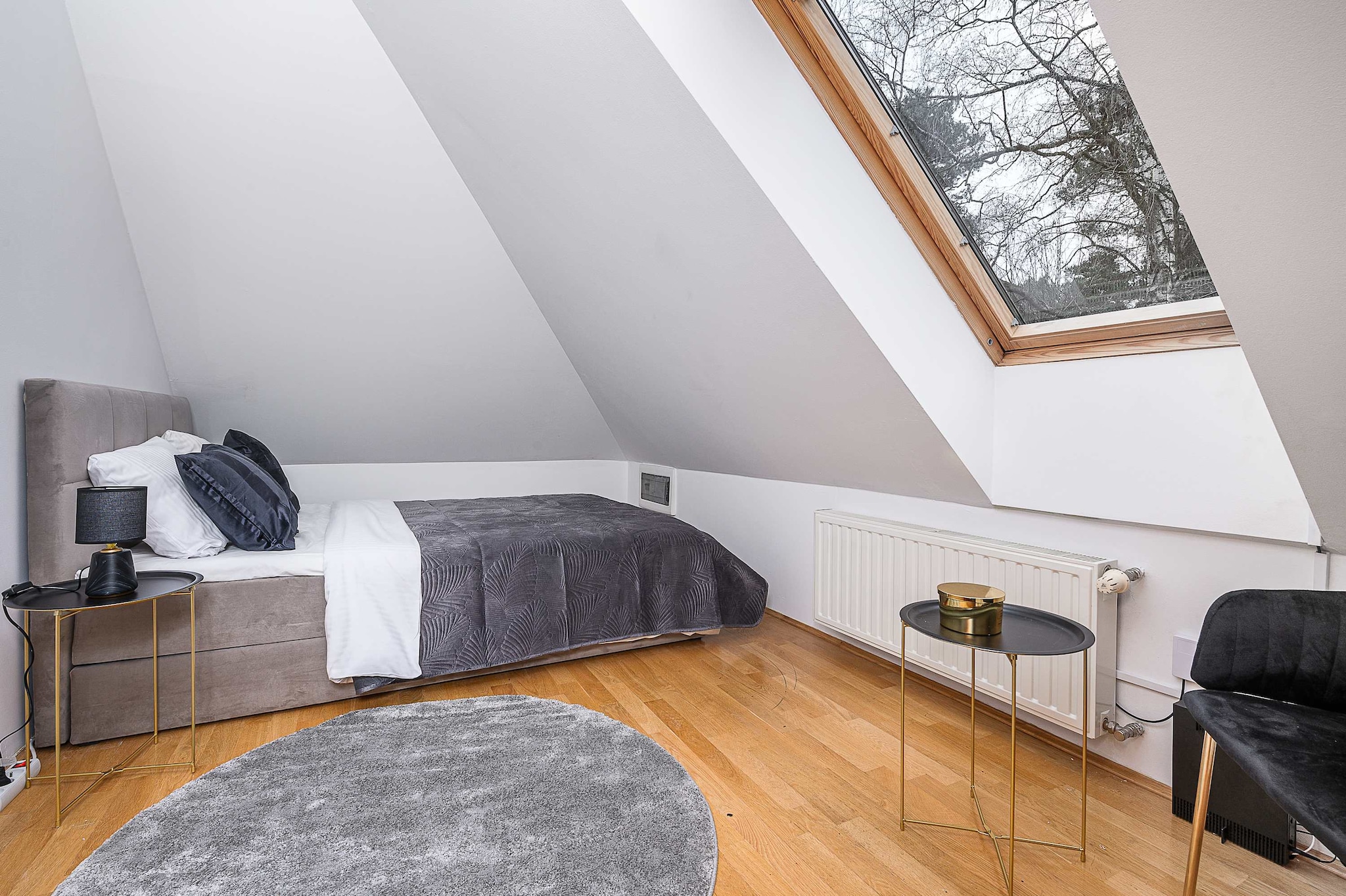 Bed Room