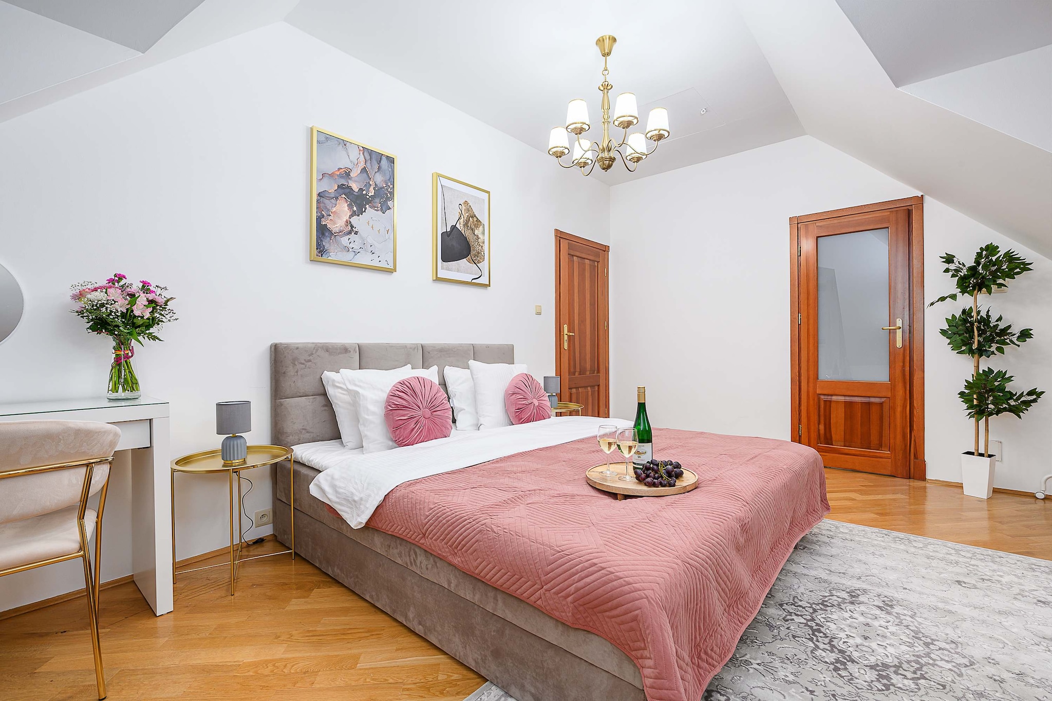 Bed Room
