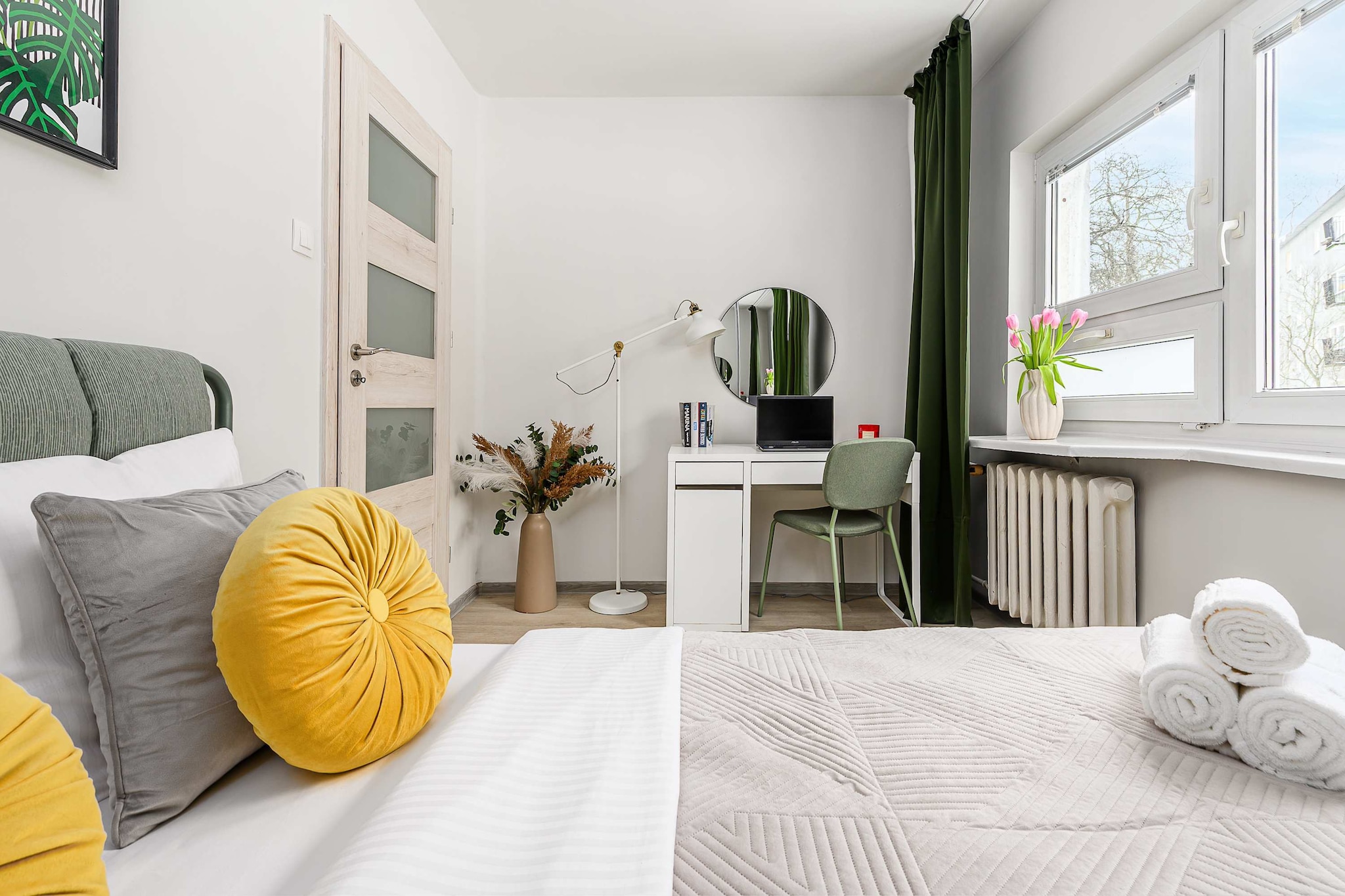 Bed Room
