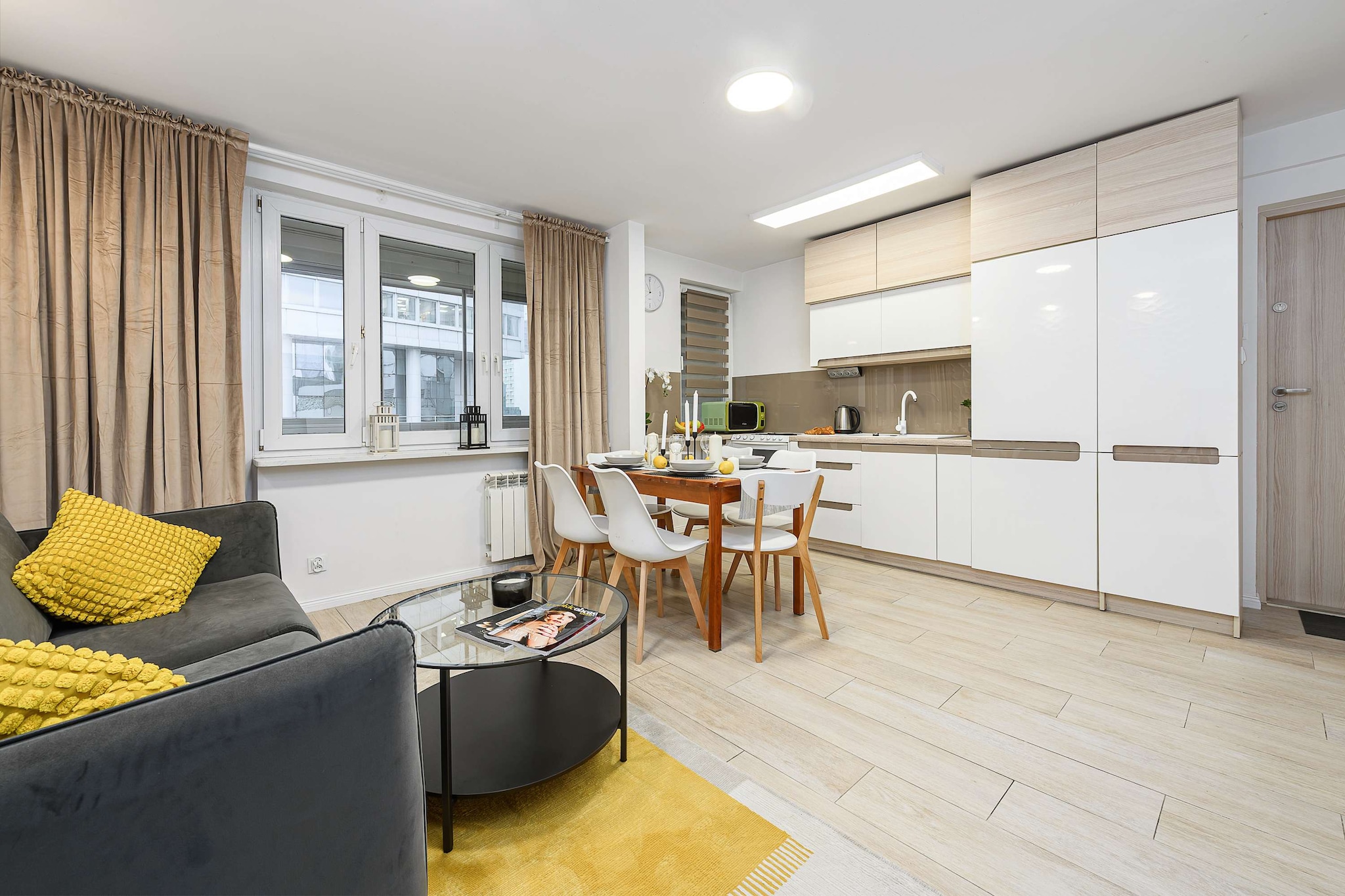 148.Plater 47/18 (4) - Wohnzimmer