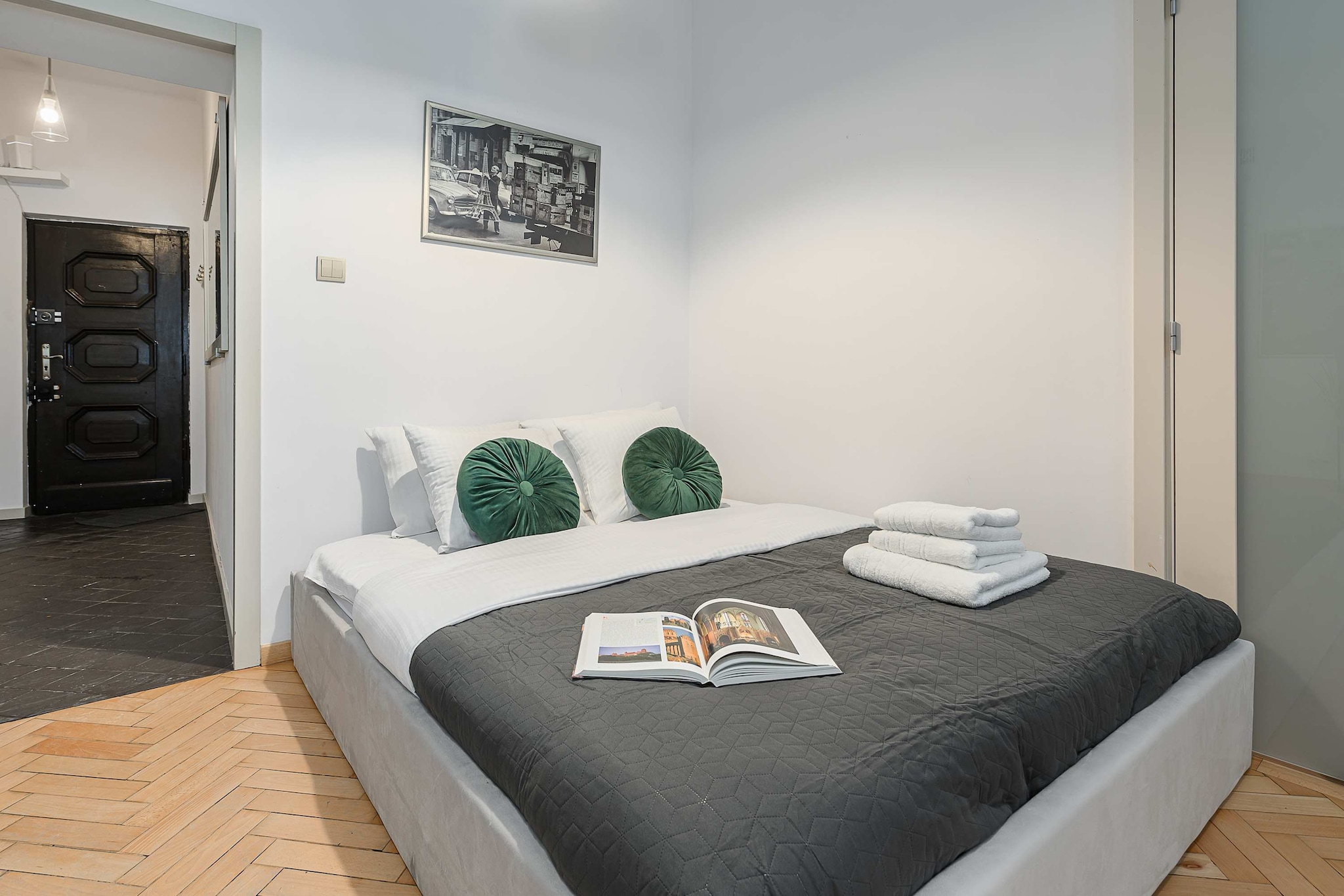 Bed Room