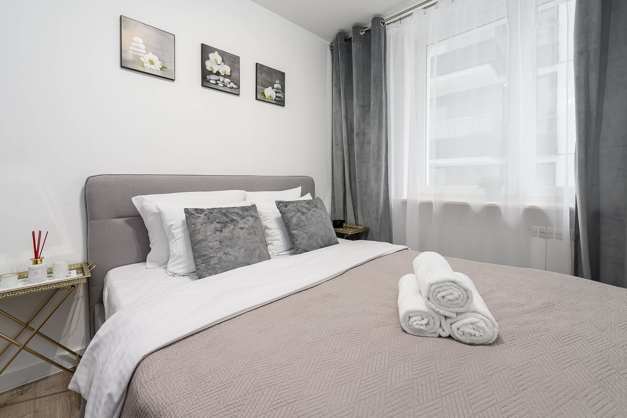 Bed Room