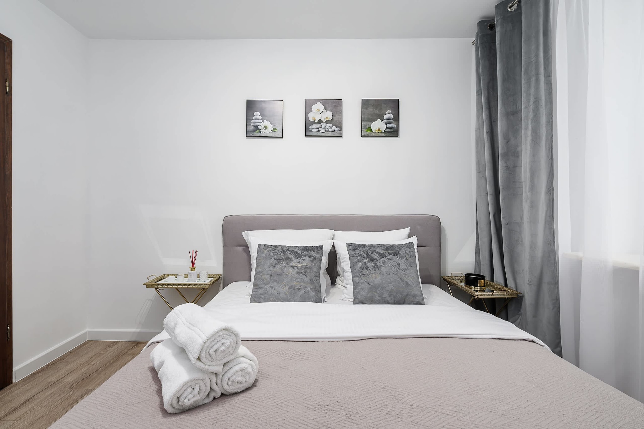 Bed Room